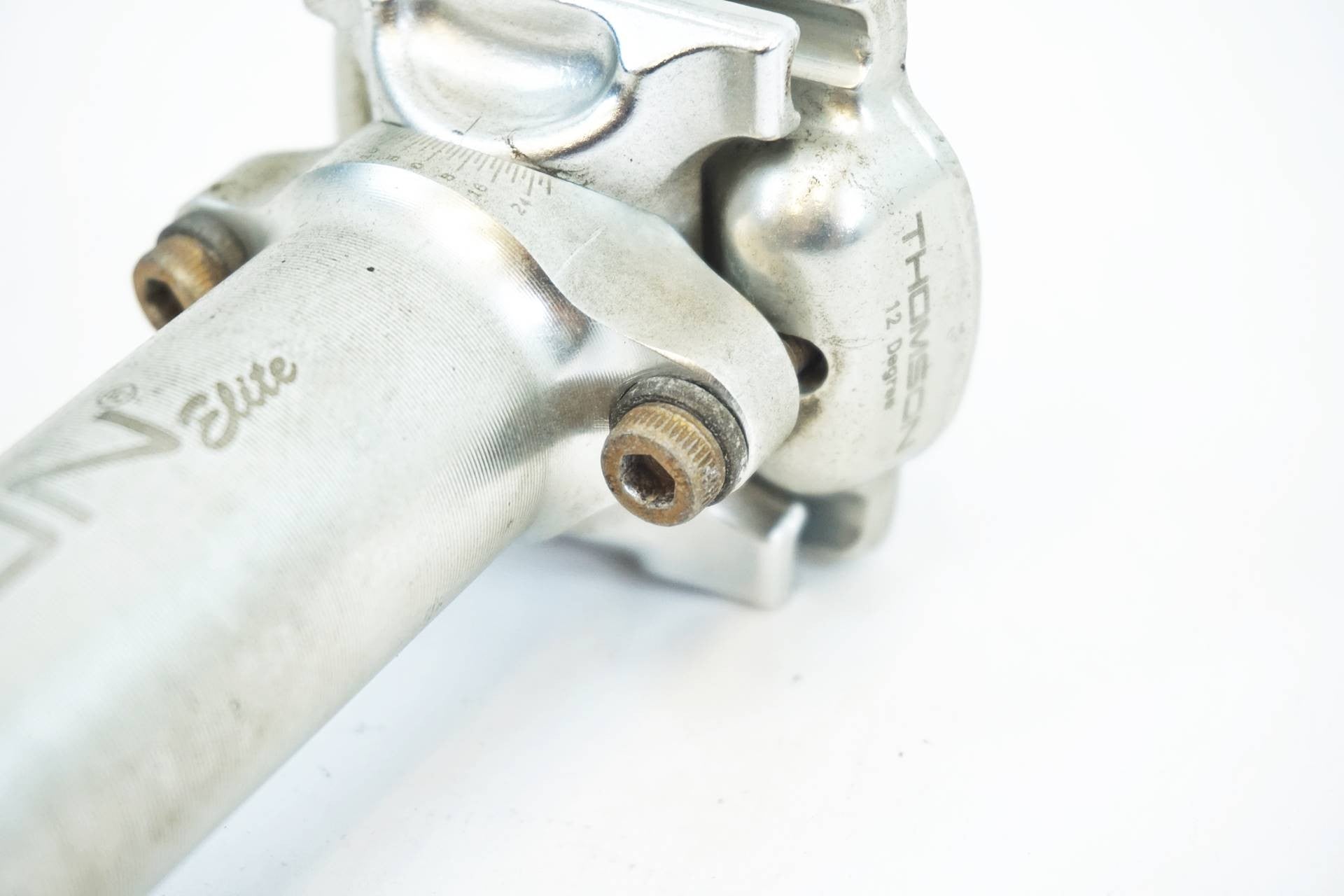 TOMSON 「トムソン」 ELITE Φ27.2mm 330mm シートポスト / 有明ガーデン店