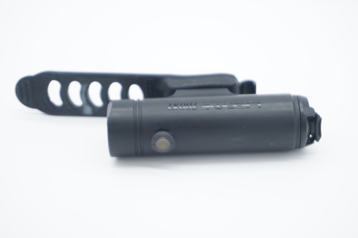 LEZYNE 「レザイン」 700XL フロントライト / 京都八幡店