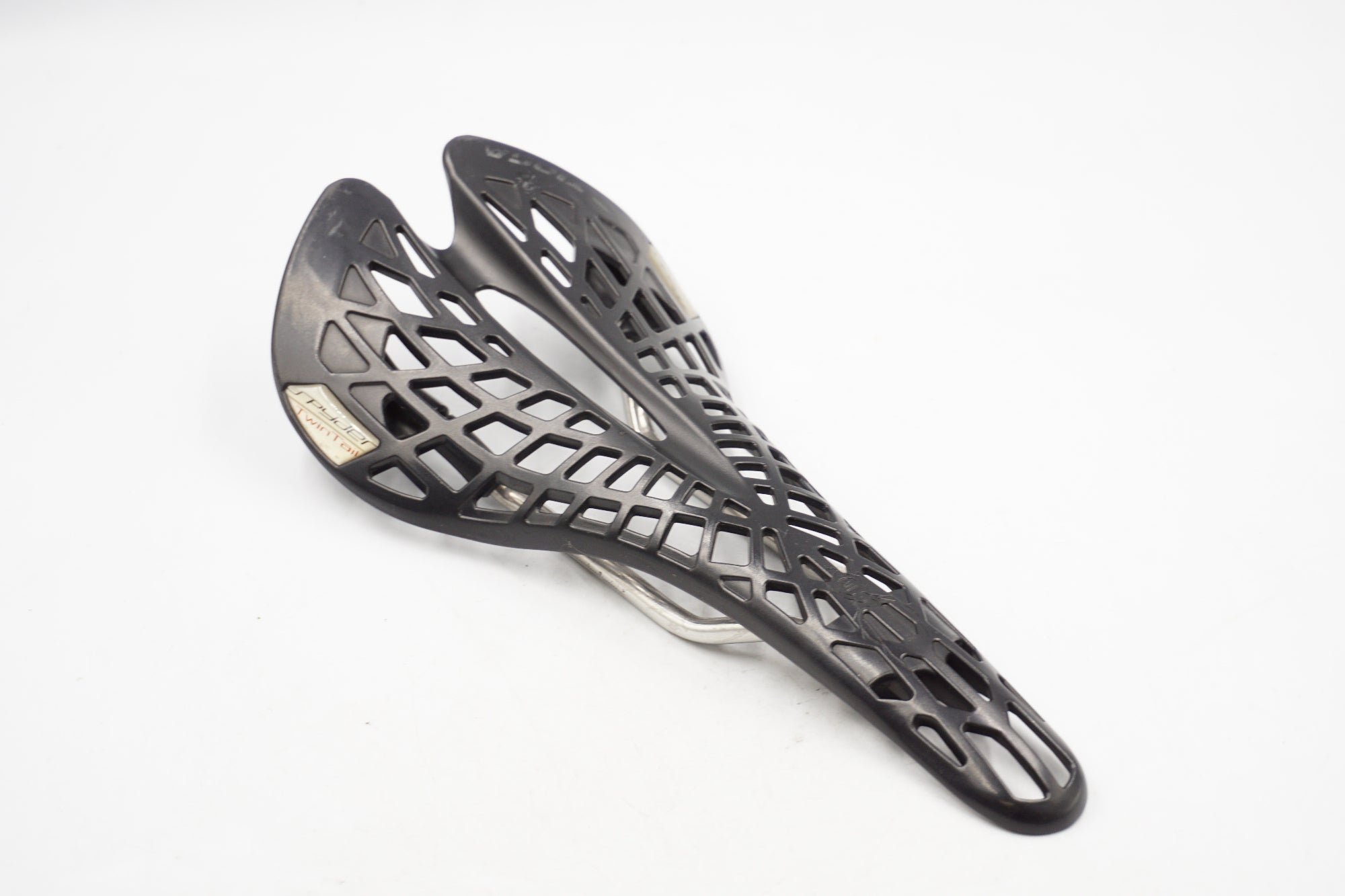 TIOGA 「タイオガ」 SPYDER TWINTAIL サドル / 奈良店