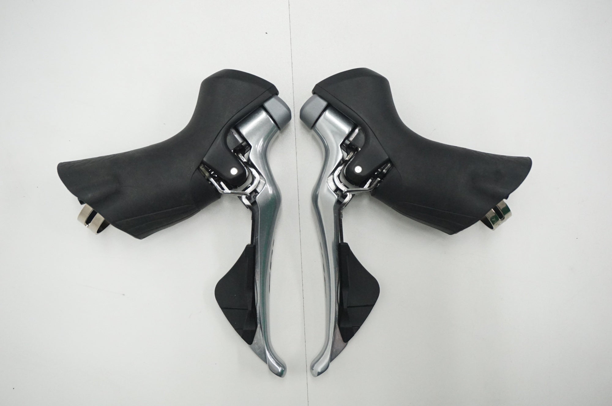 SHIMANO 「シマノ」 105 ST-R7000 デュアルコントロールレバー / 福岡
