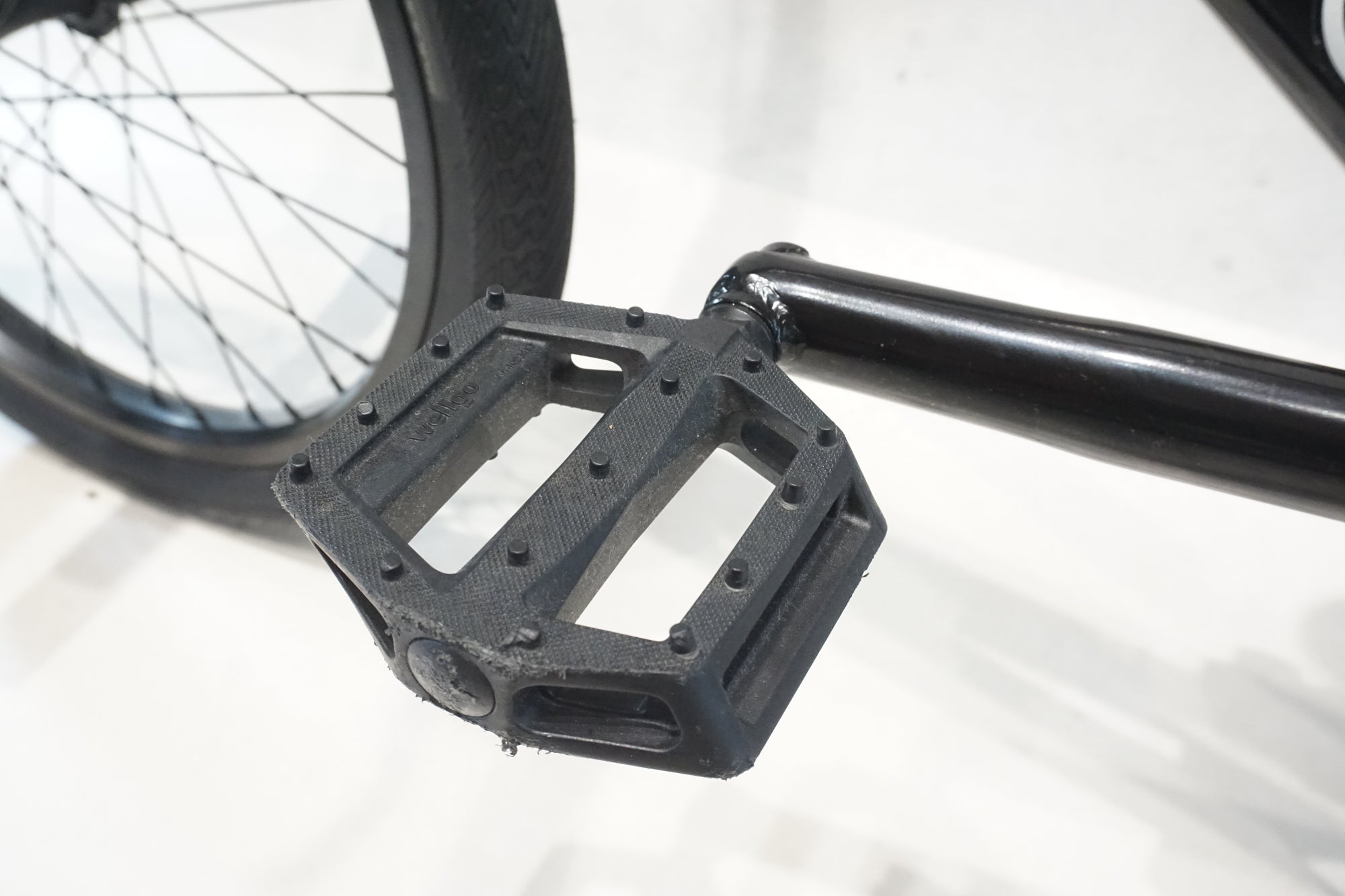 MOTELWORKS 「モーテルワークス」 AUX:E 2022年モデル 20インチ BMX / 横浜戸塚店