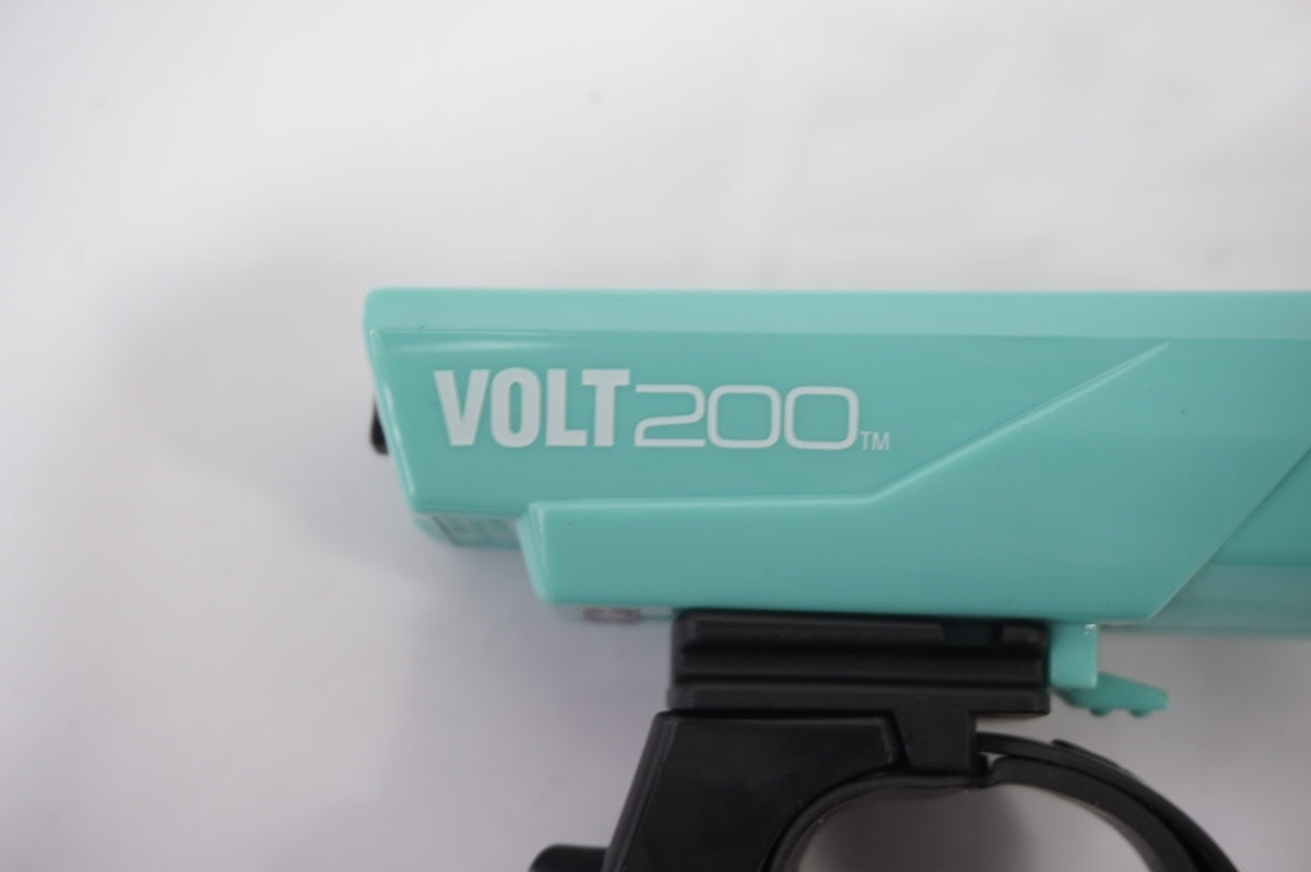 CATEYE 「キャットアイ」 VOLT200 フロントライト / バイチャリ世田谷店