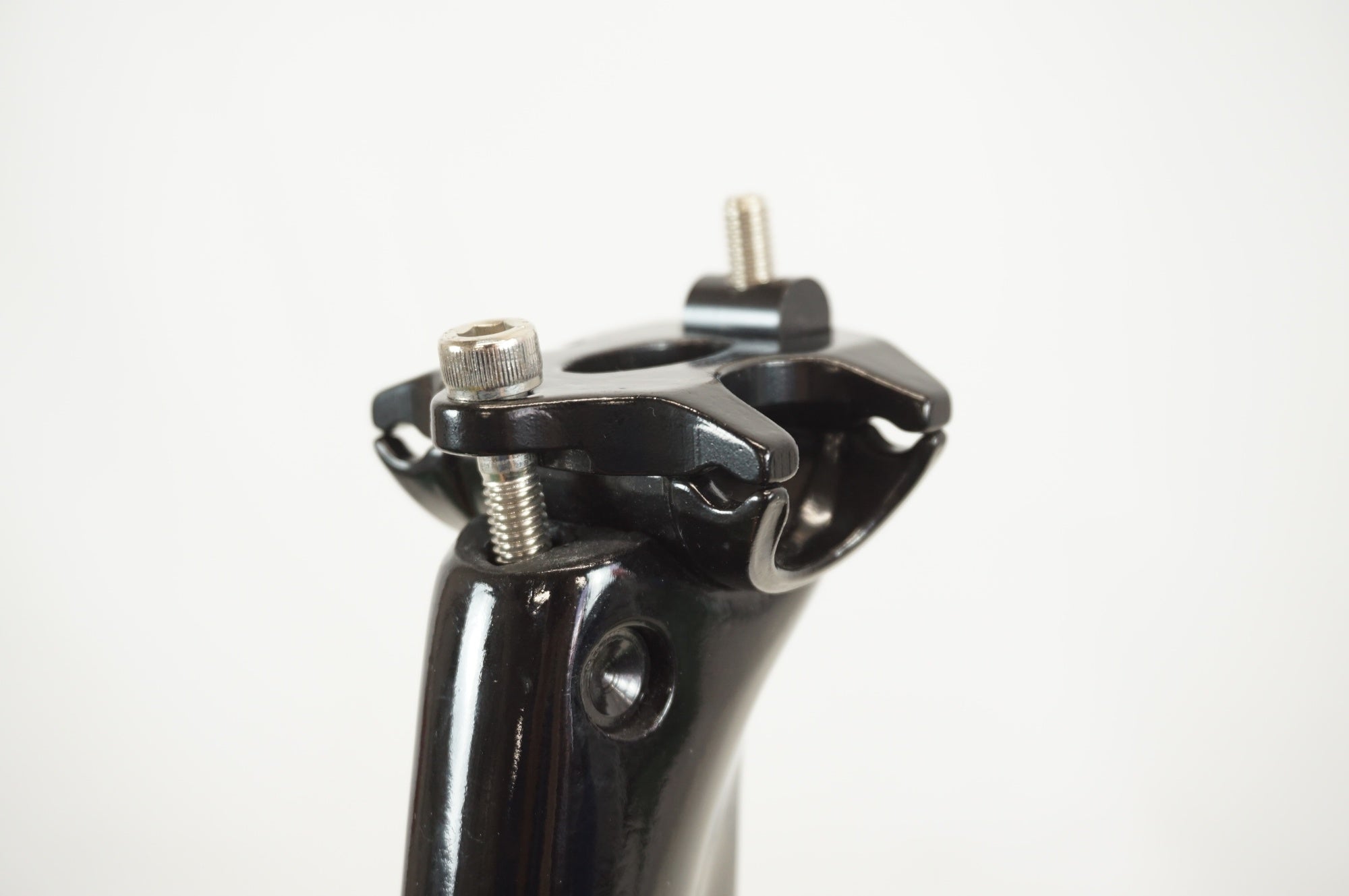 ノーブランド エアロカーボン φ27.2mm 約410mm シートポスト / 宇都宮店