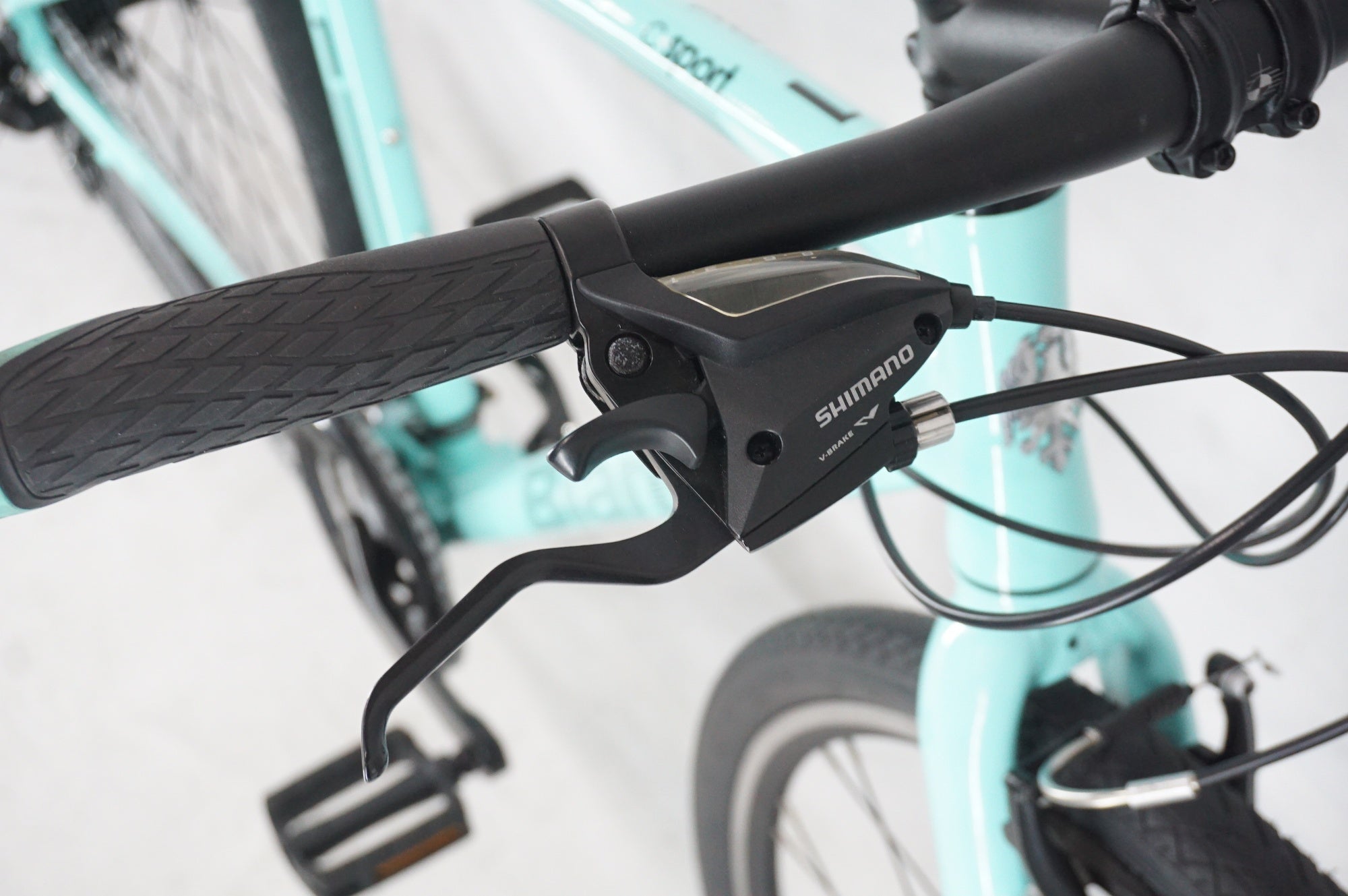 【直接引き取り限定】 ビアンキ C-SPORTS 1 2021年モデル BIANCHI 「ビアンキ」 C-SPORT 1 2021年モデル クロスバイク / 阪急