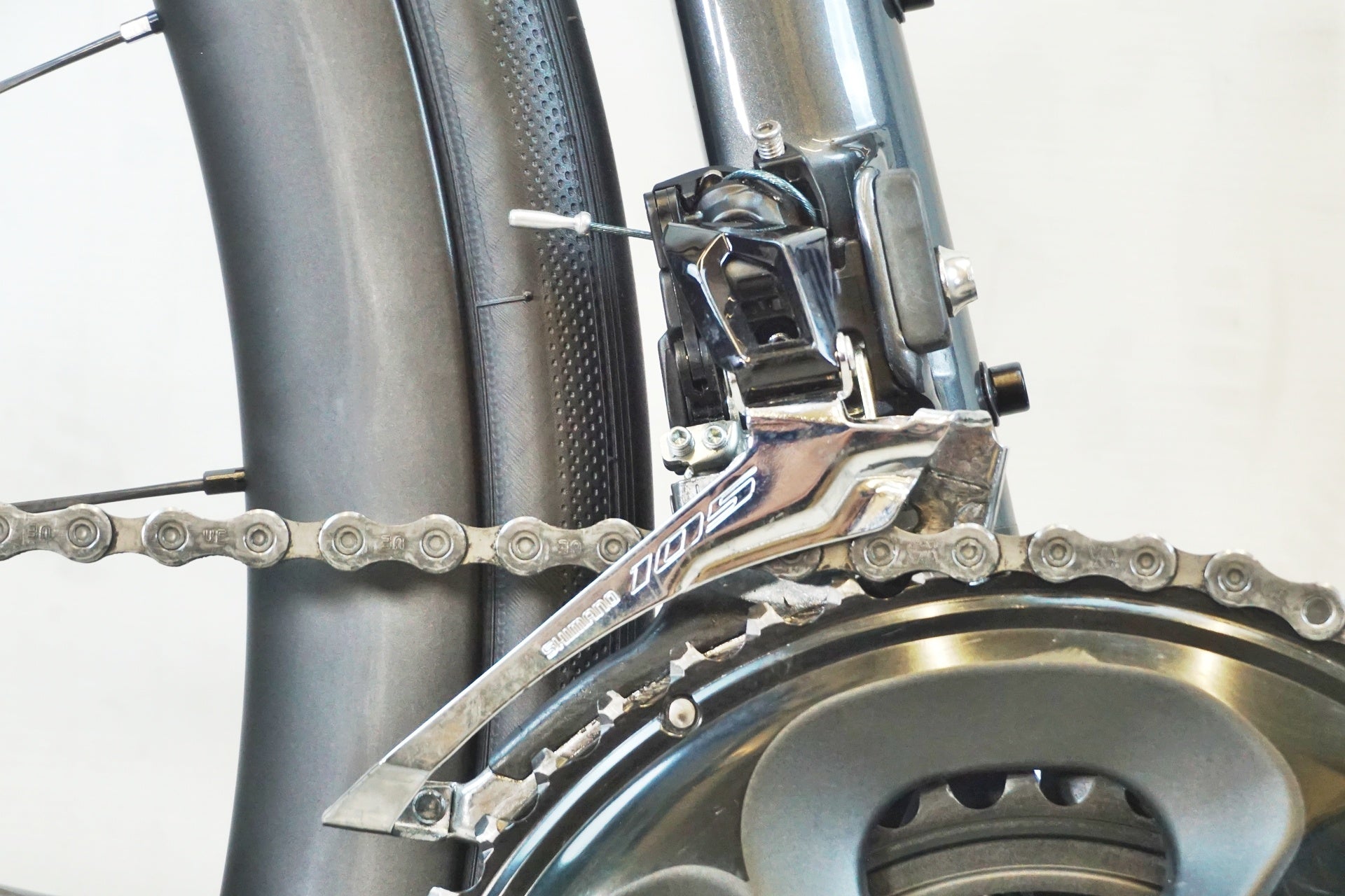 TREK 「トレック」 EMONDA SL 5 2023年モデル ロードバイク / 有明ガーデン店