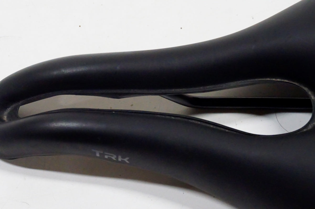 SELLE SMP 「セラエスエムピー」 TRK サドル / 名古屋大須店
