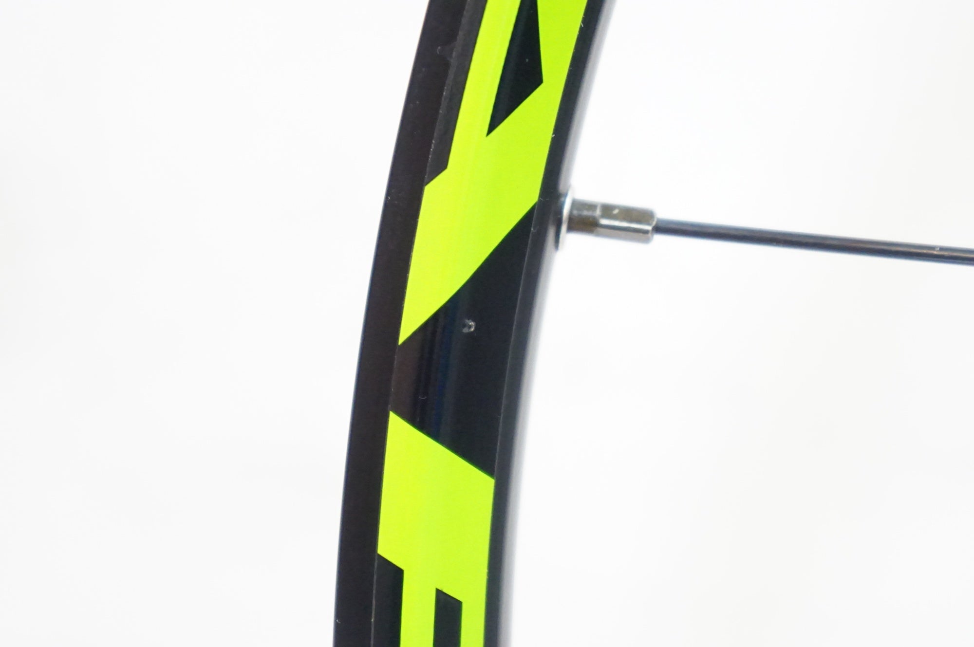 STANS 「スタンズ」 ZTR RAPID 28 27.5インチ シマノ8/9速 リアホイール / 熊谷本店