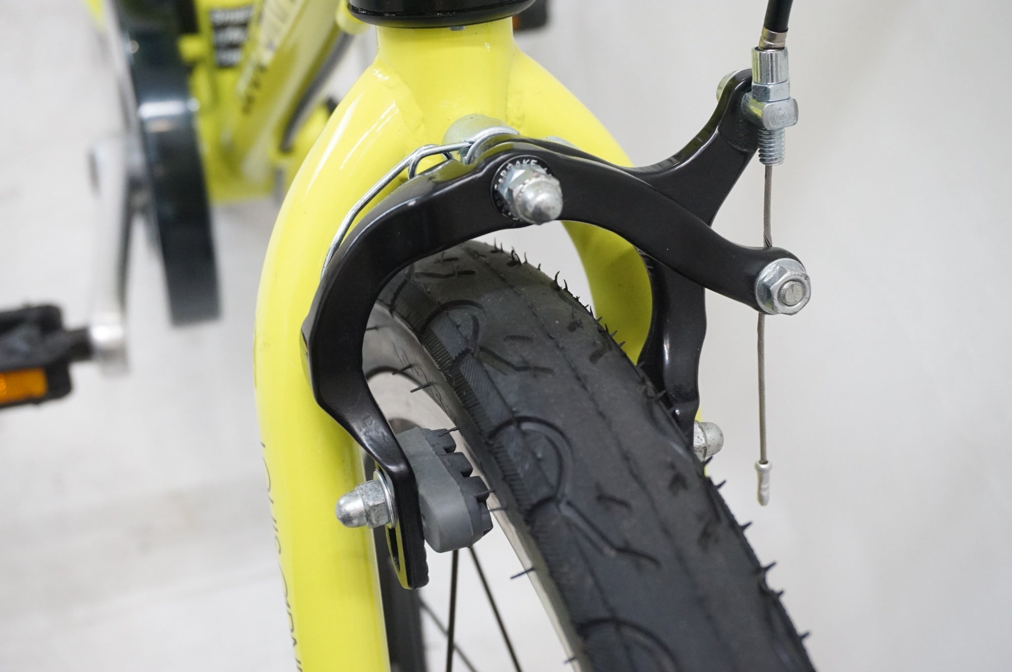 LOUIS GARNEAU 「ルイガノ」 K18 LITE 2023年モデル 18インチ キッズバイク / 福岡店