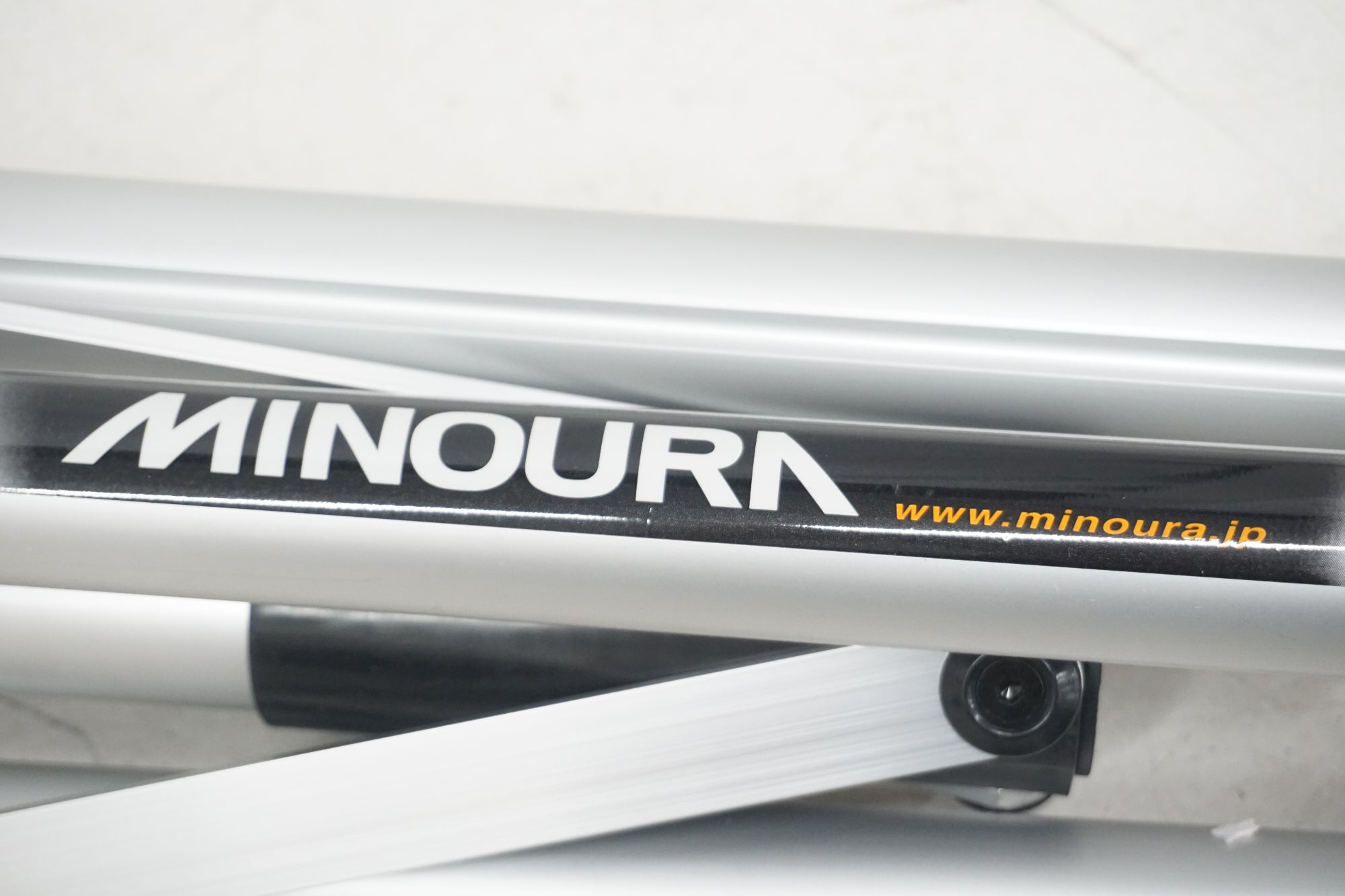 MINOURA 「ミノウラ」 RS-1600 メンテナンススタンド / 大阪美原北インター店