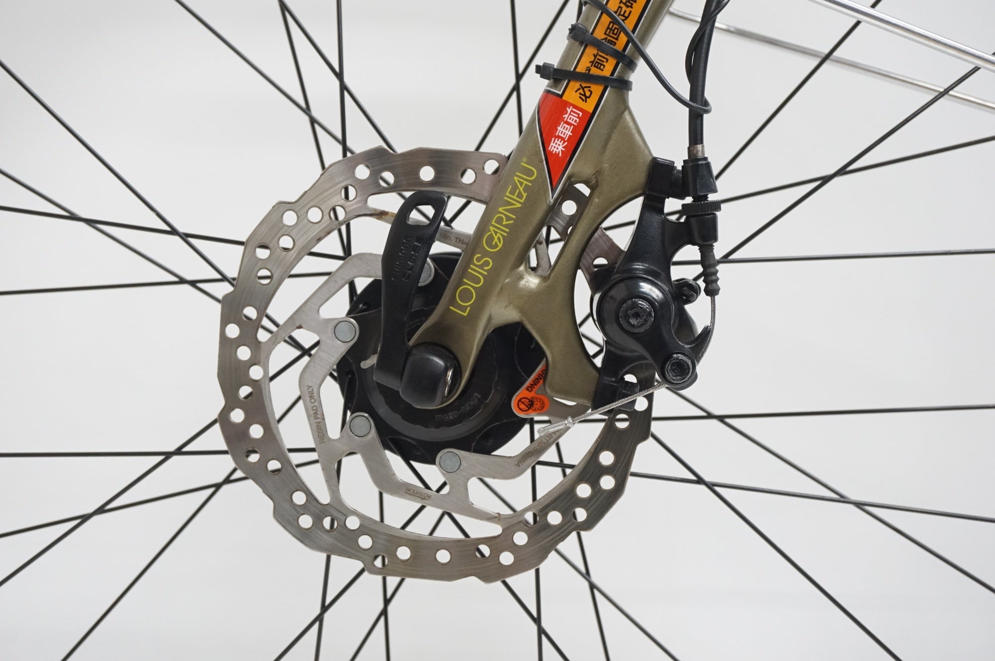LOUIS GARNEAU 「ルイガノ」 MULTIWAY 700 2024年モデル ロードバイク / 福岡店