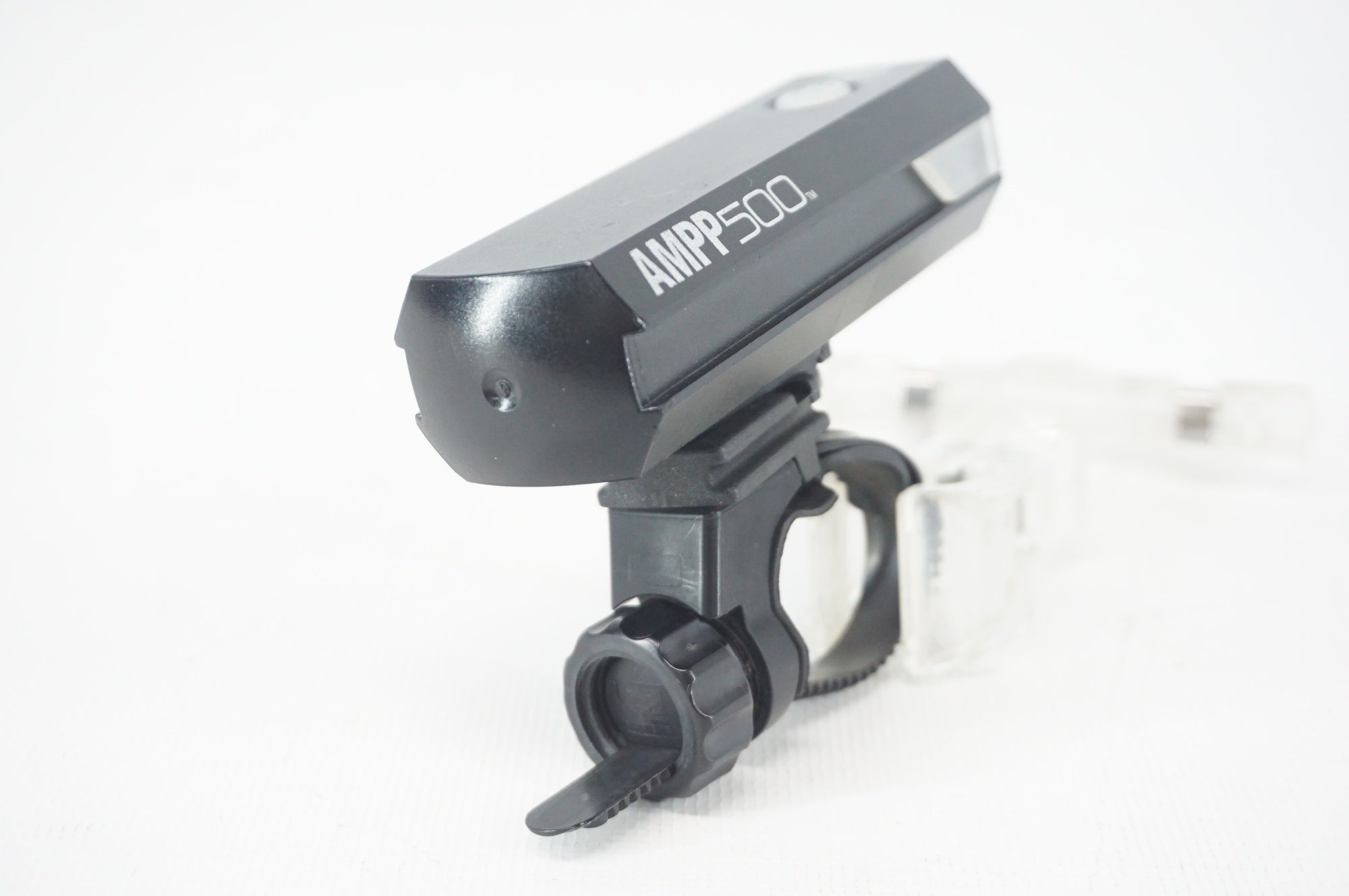 CATEYE 「キャットアイ」 AMPP500 フロントライト / 阪急塚口店