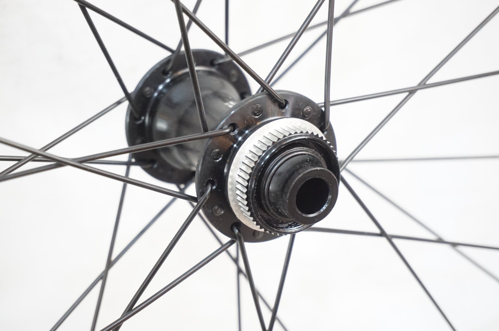 DT SWISS 「ディーティースイス」 R460DB リム SHIMANO TC500 ハブ SHIMANO / SRAM 11S ホイールセット / 浦和ベース