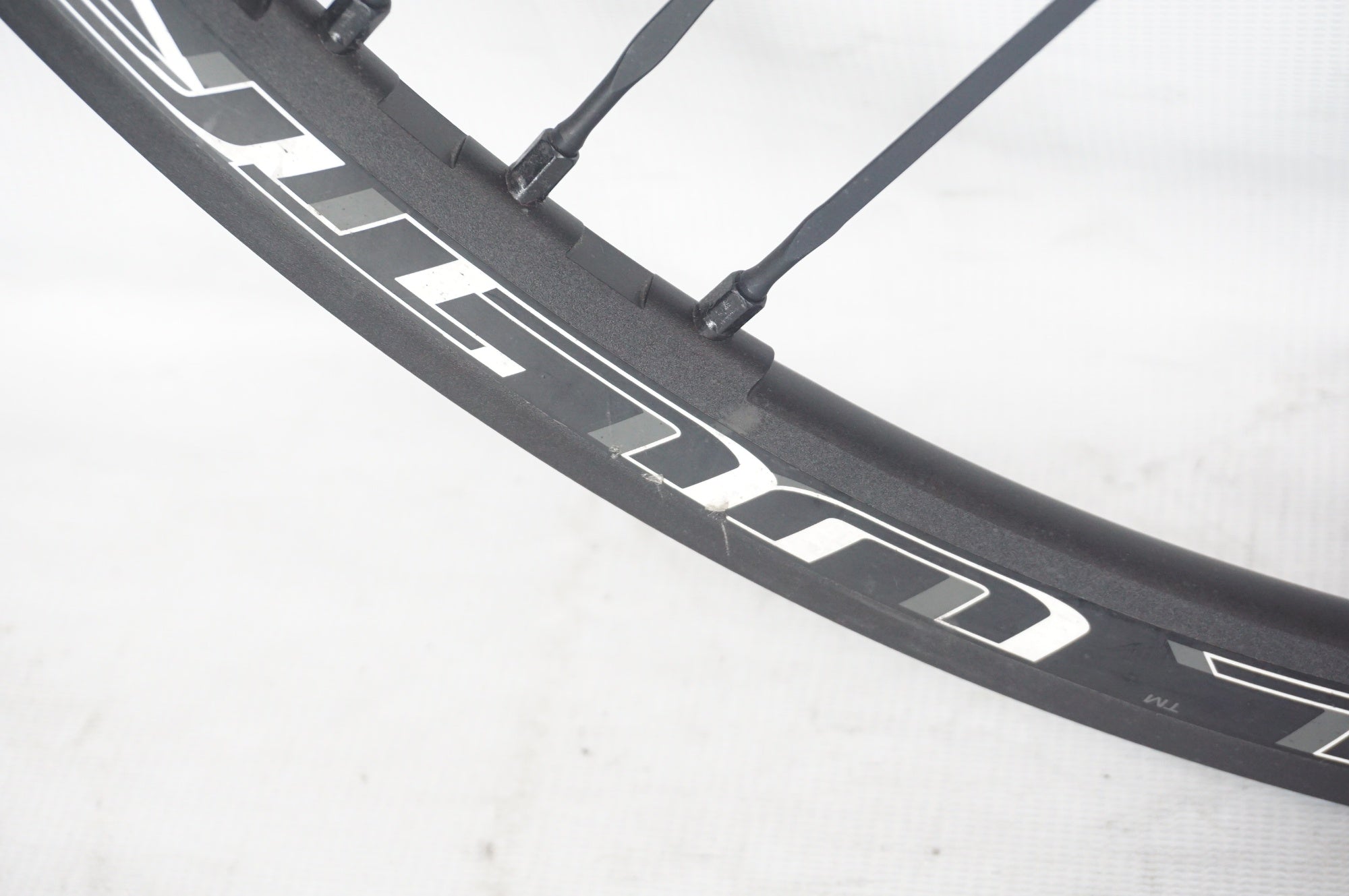 CAMPAGNOLO 「カンパニョーロ」 SHAMAL ULTRA DB SHIMANO 11s ホイールセット / 阪急塚口店