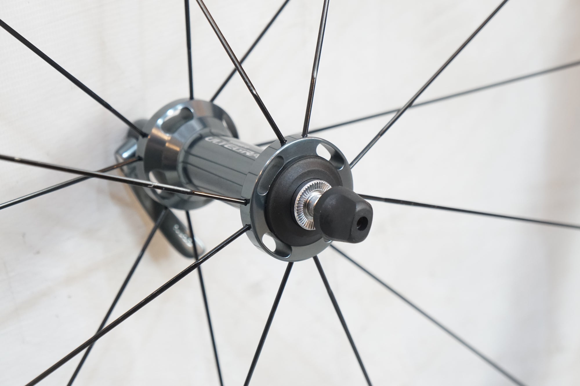 ULTEGRA 6800ホイール Shimano Ultegra WH-6800 Road Wheelset - Clincher - Components