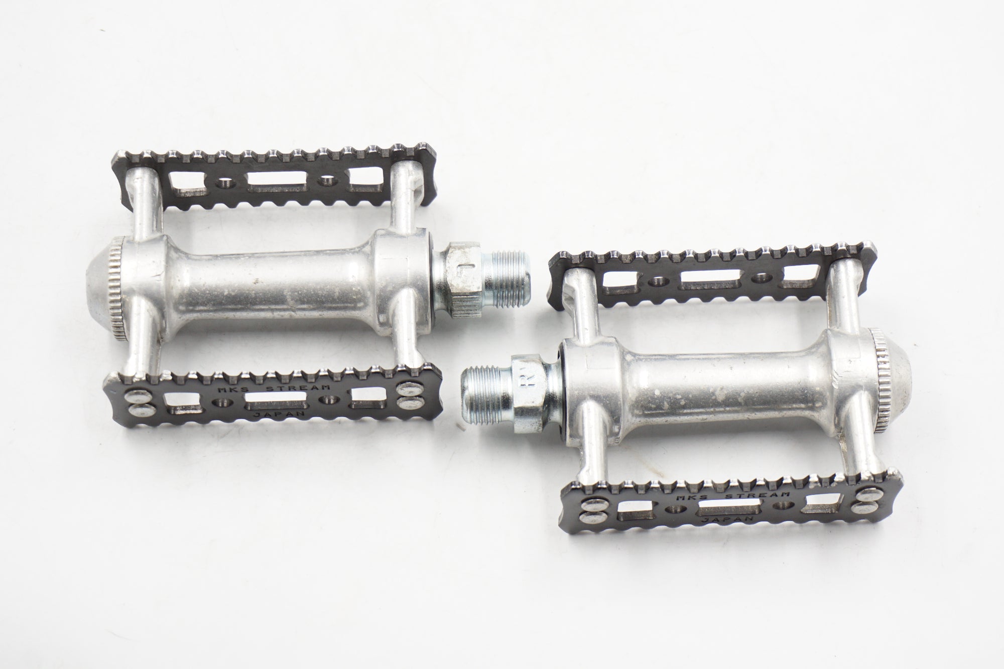 MKS 「ミカシマ」 STREAM ペダル/ 奈良店