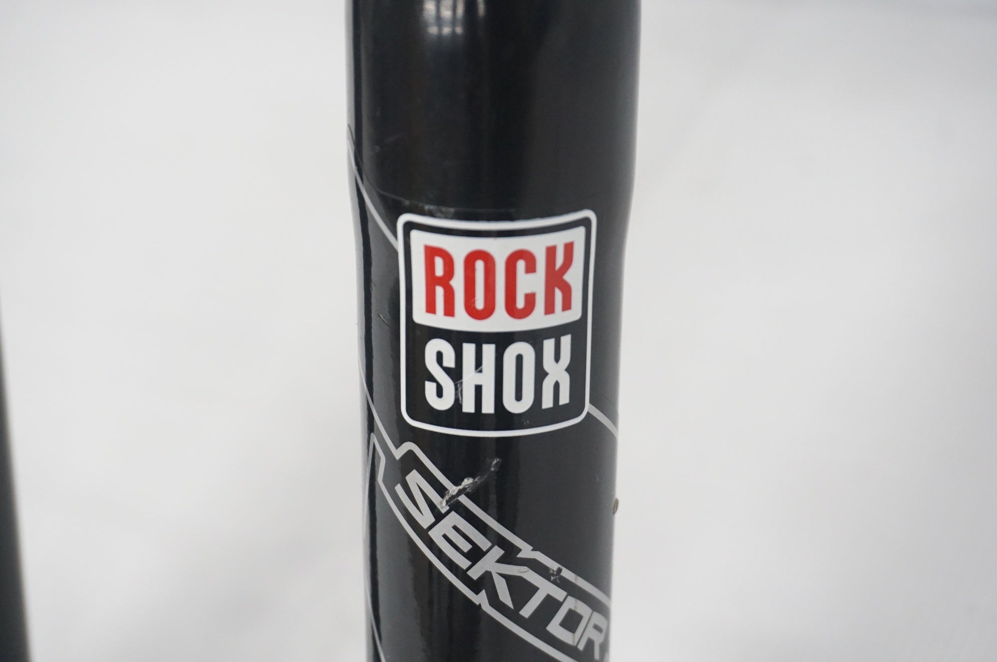 ROCKSHOX 「ロックショックス」 SEKTOR RL フロントサスペンション / 阪急塚口店