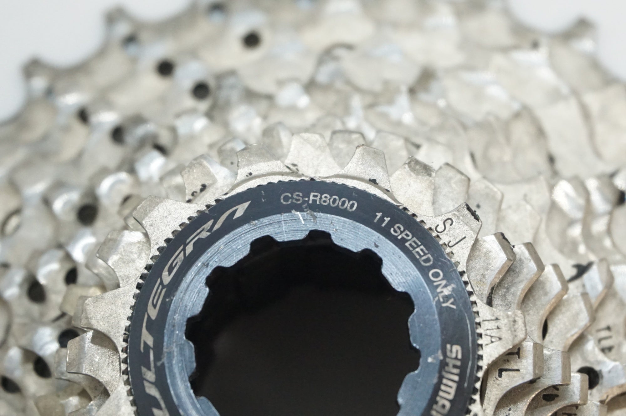 SHIMANO 「シマノ」 ULTEGRA CS-R8000 11-30T スプロケット