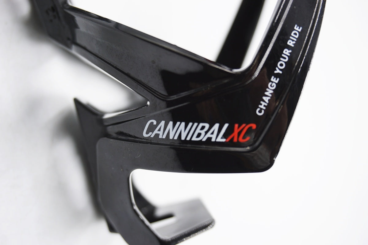 ELITE 「エリート」 CANNIBAL XC ボトルケージ / 奈良店