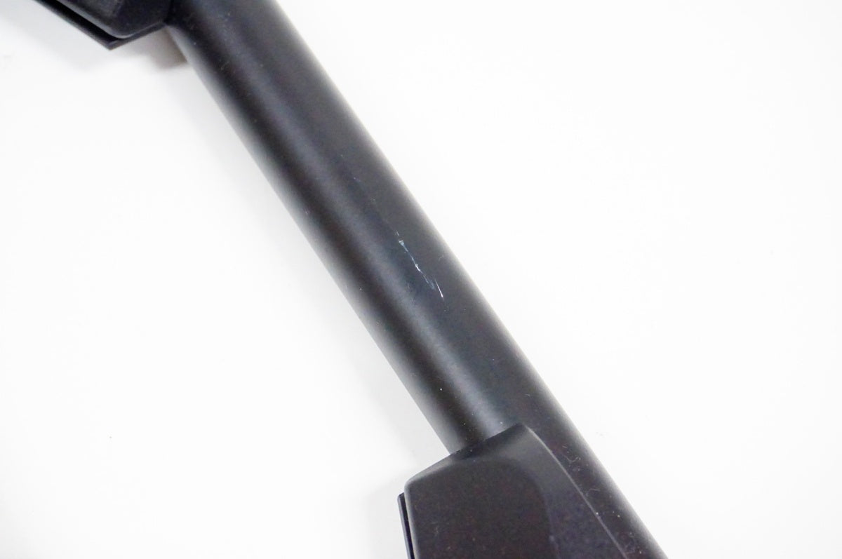 IWA 「イワ」 A01V SPECIAL ディスプレイスタンド / 名古屋大須店