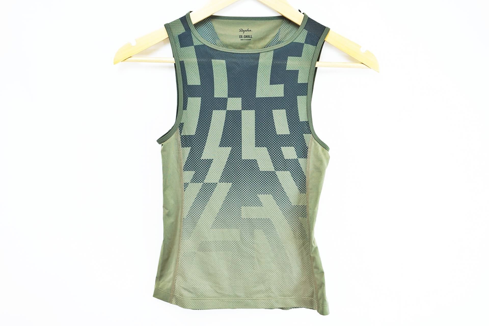 RAPHA 「ラファ」 SOUPLESS SLEEVELESS BASE LAYER AERO BLOCK XXSサイズ シャツ / 有明ガーデン店