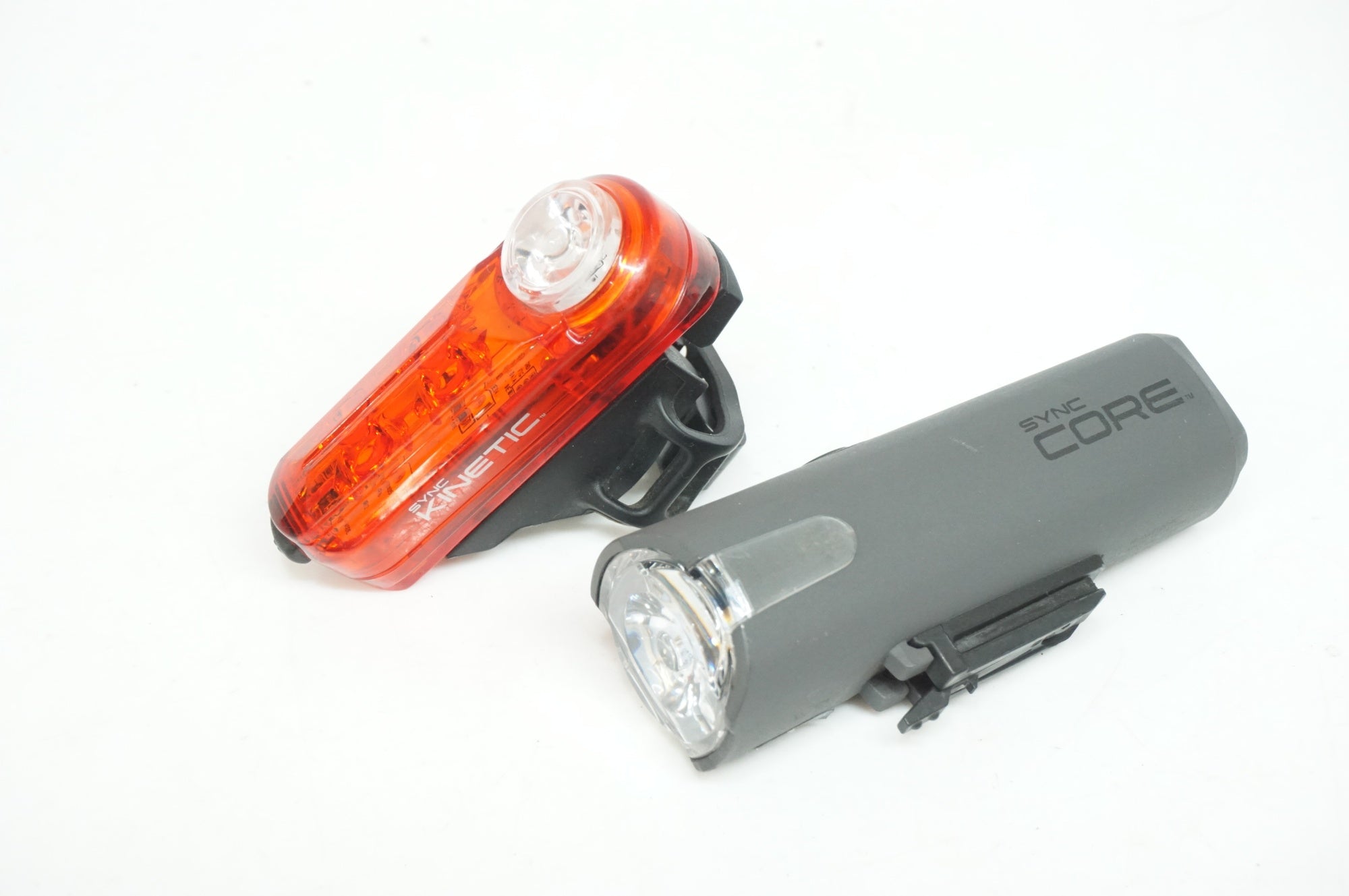 CATEYE 「キャットアイ」 SYNC CORE HL-NW100RC フロント & SYNC KINETIC TL-NW100K リア ライトセット / 大宮店
