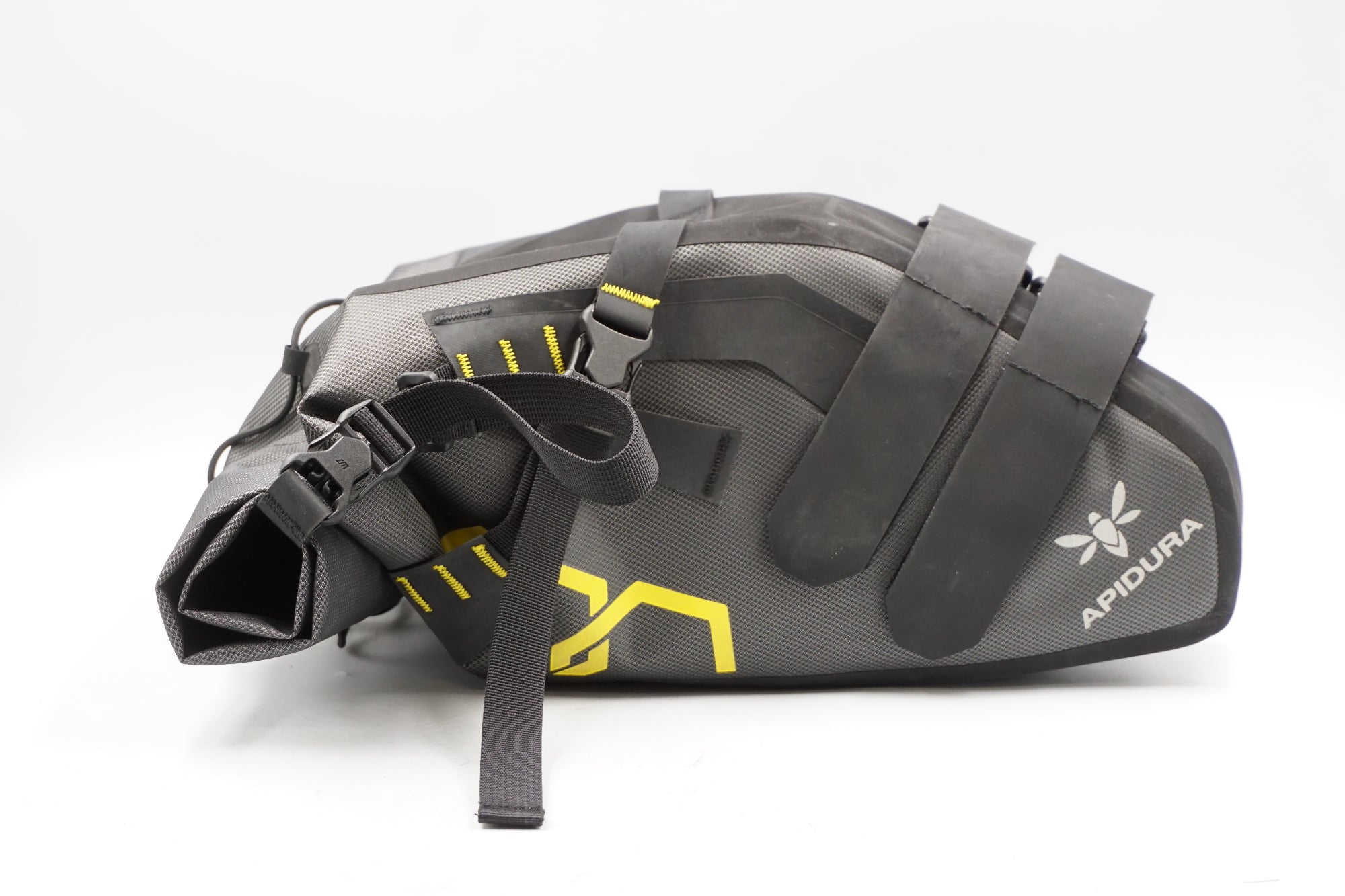 APIDURA 「アピデュラ」 サドルバッグ/ 奈良店