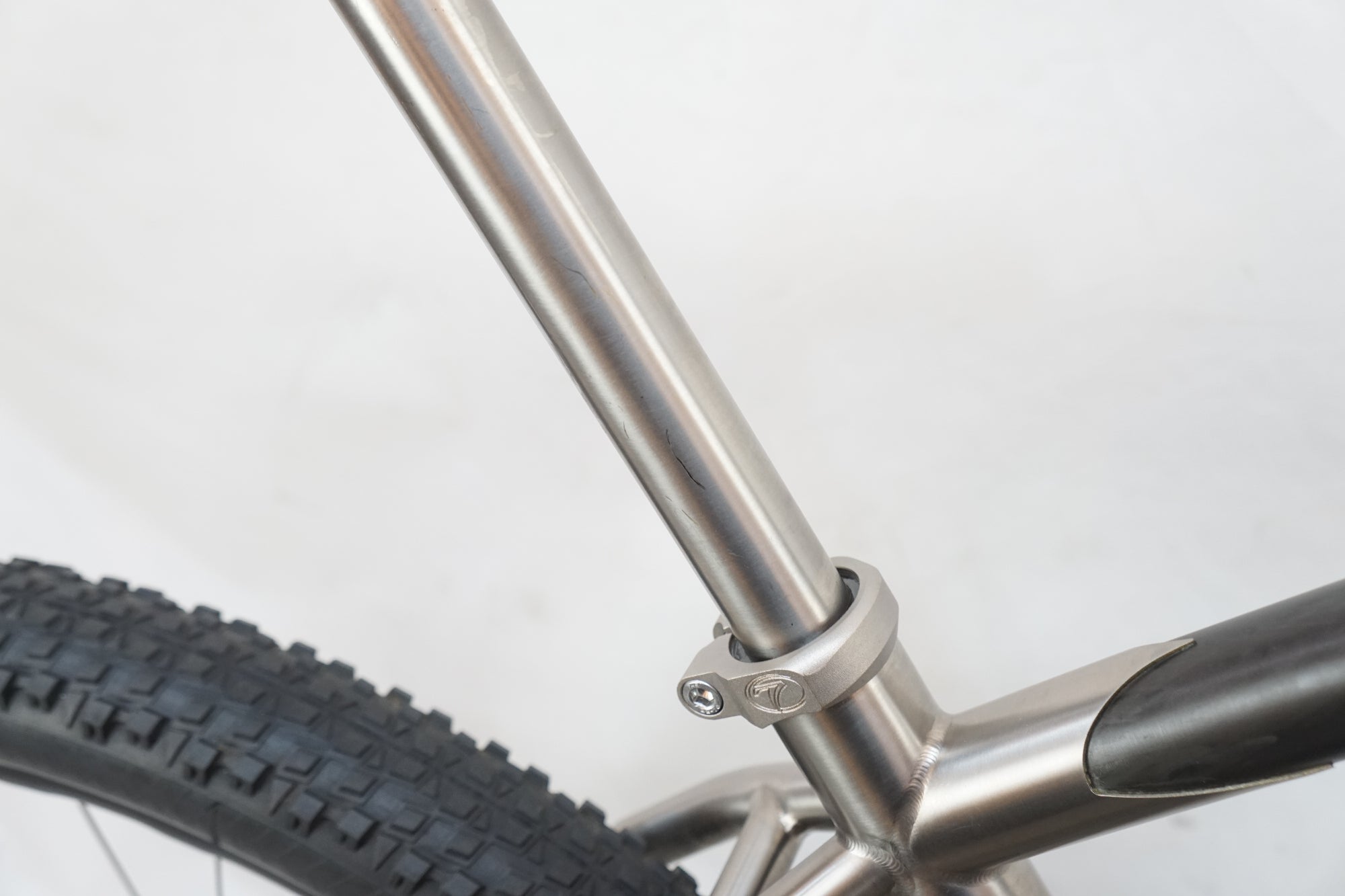 SEVEN CYCLE 「セブン サイクル」 CARBON / TI 年式不明 マウンテン
