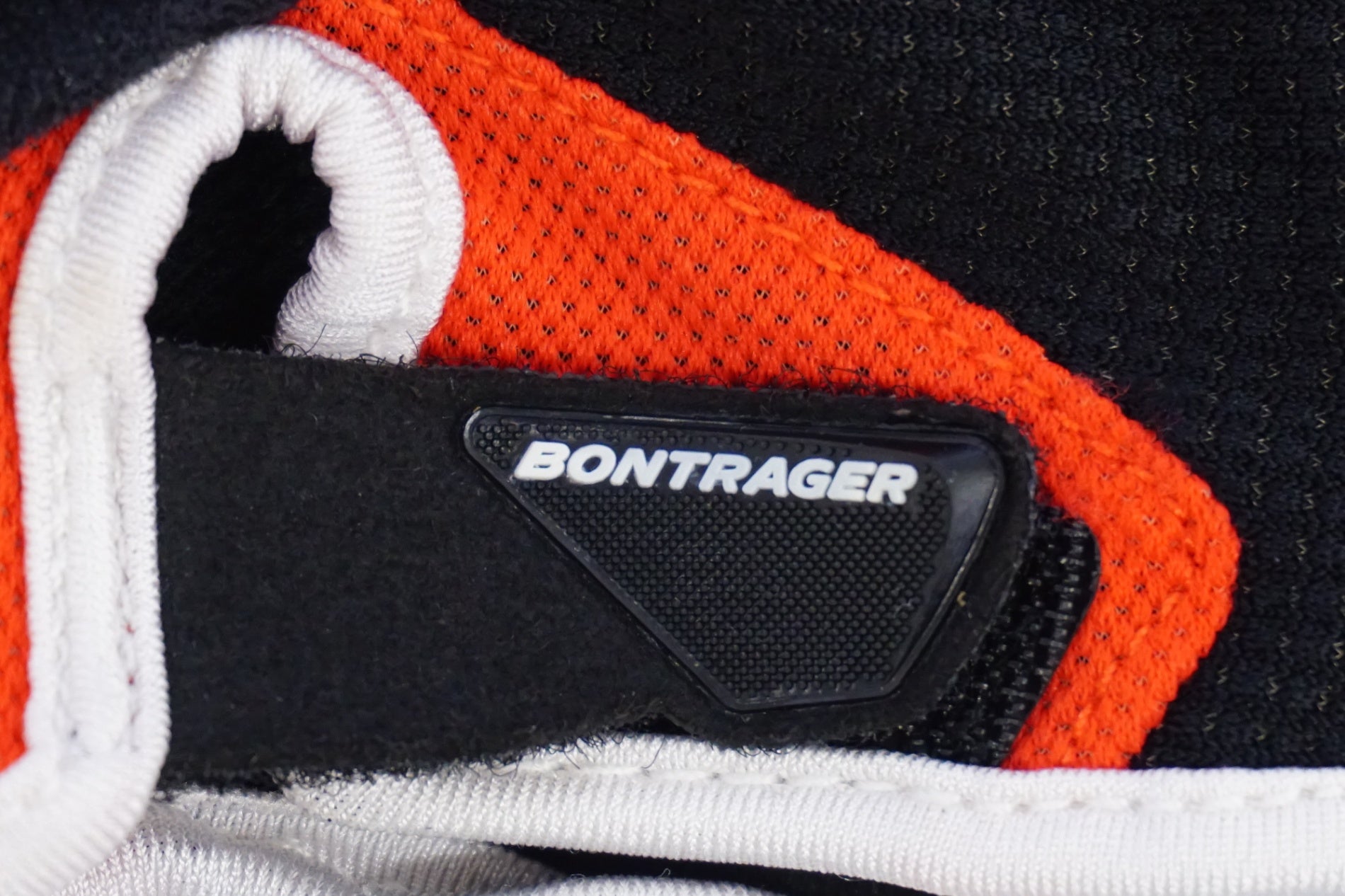 BONTRAGER 「ボントレガー」 Mサイズ グローブ / 浜松店