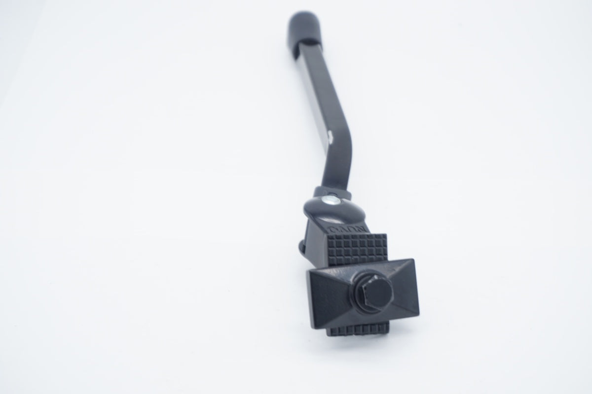 NUVO 「ヌーボ」 センタースタンド  / 京都八幡店