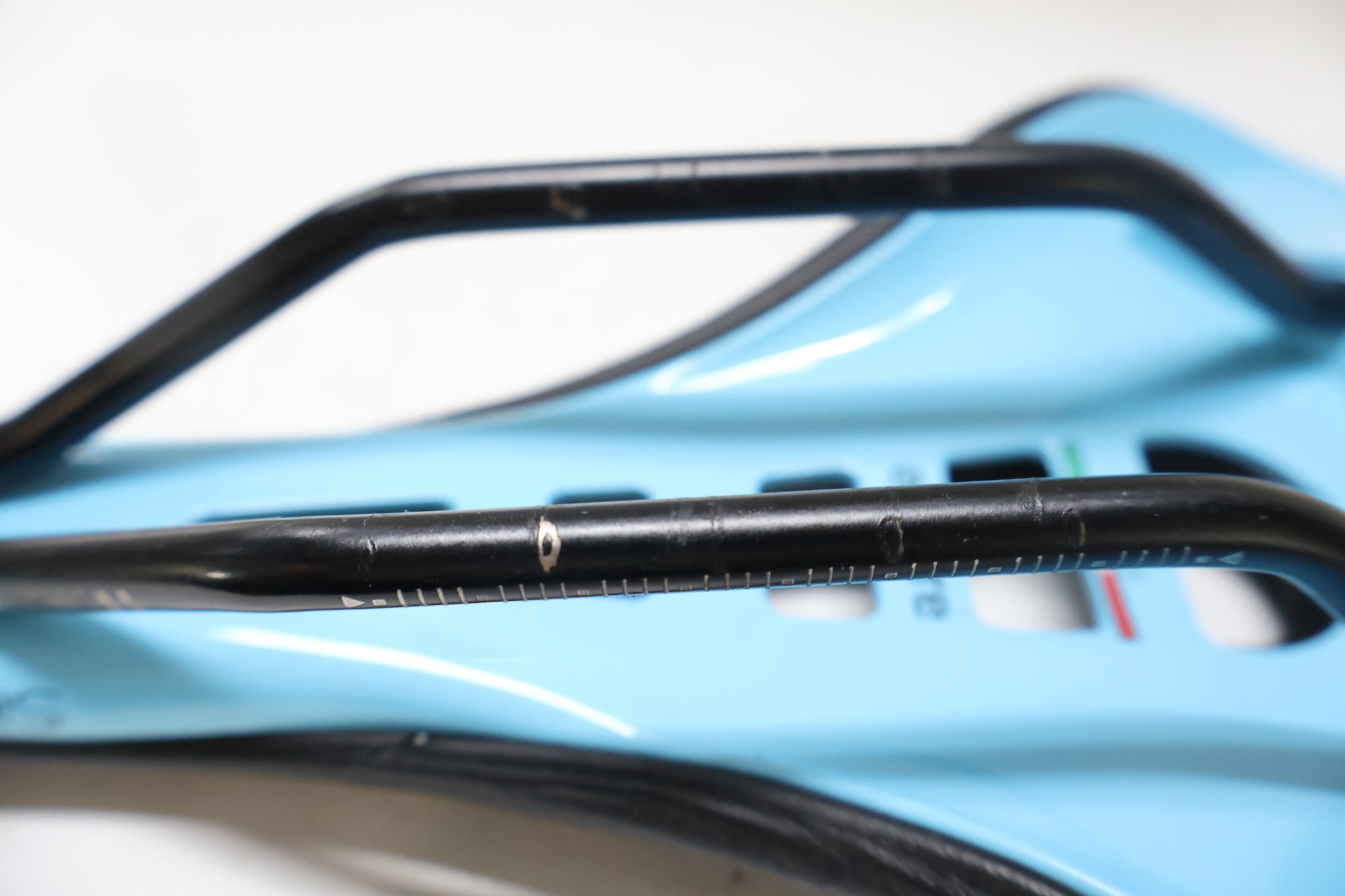 ASTVTE 「アスチュート」 SKYLINE VT サドル / 高知店