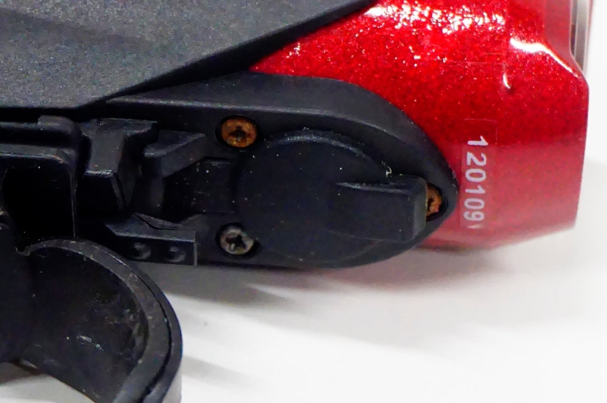 CATEYE 「キャットアイ」 VOLT400 フロントライト / 名古屋大須店