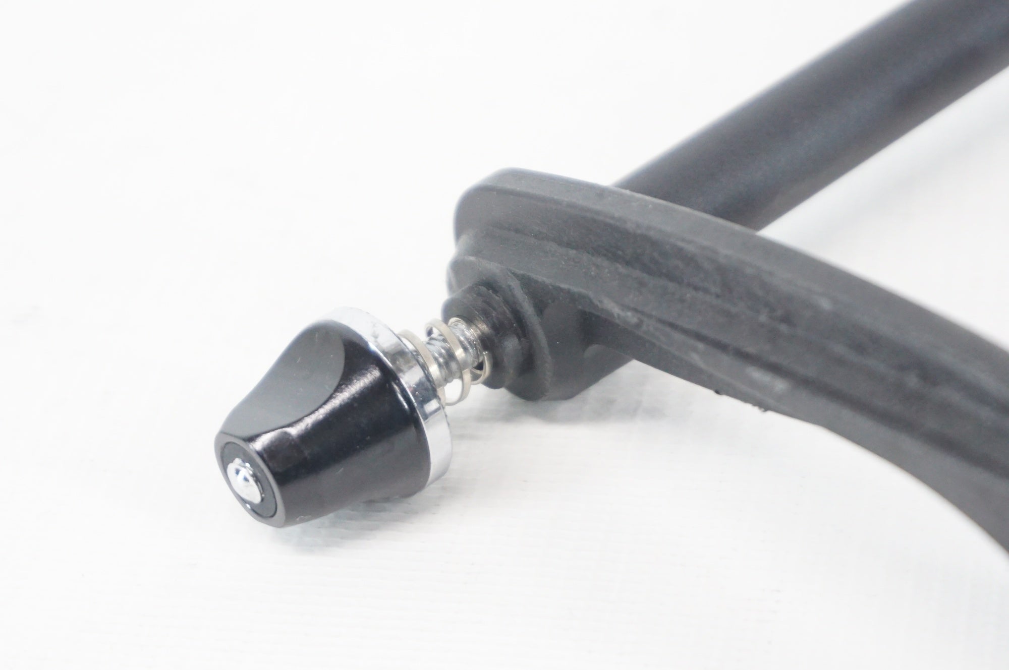 TIOGA 「タイオガ」 リアエンドホルダー / 阪急塚口店