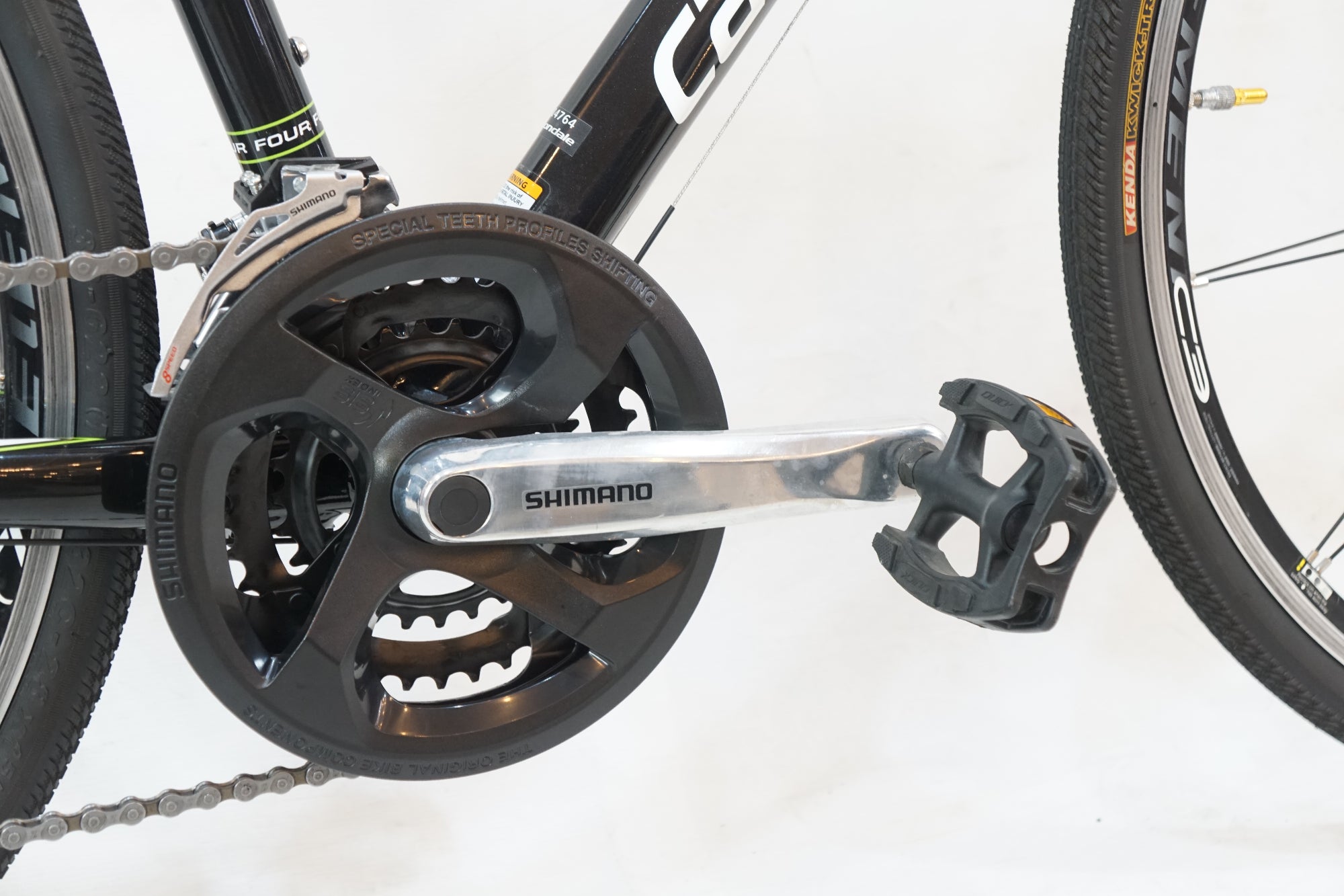 CANNONDALE 「キャノンデール」 QUICK4 2014年モデル クロスバイク / バイチャリ浦和ベース