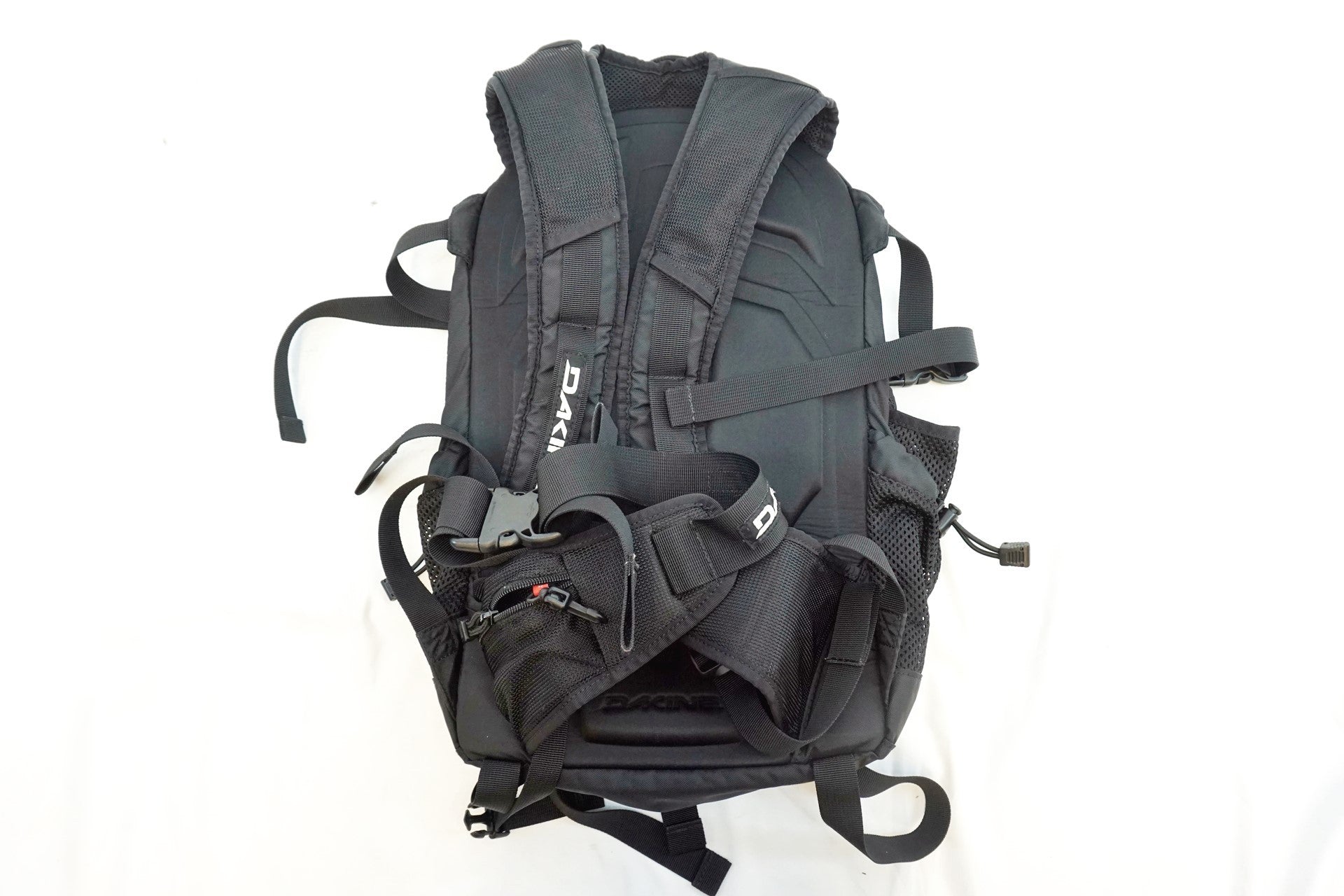 DAKINE 「ダカイン」 APEX サイクルバッグ / 有明ガーデン店