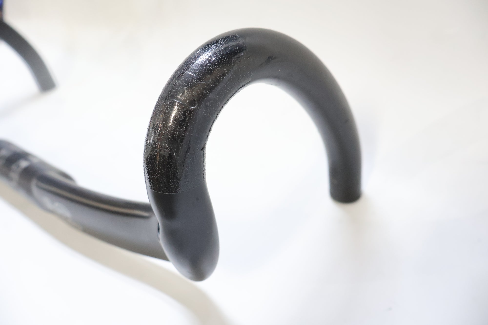 3T 「スリーティー」 AERONOVA LTD φ31.8 420mm ハンドル / 高知店