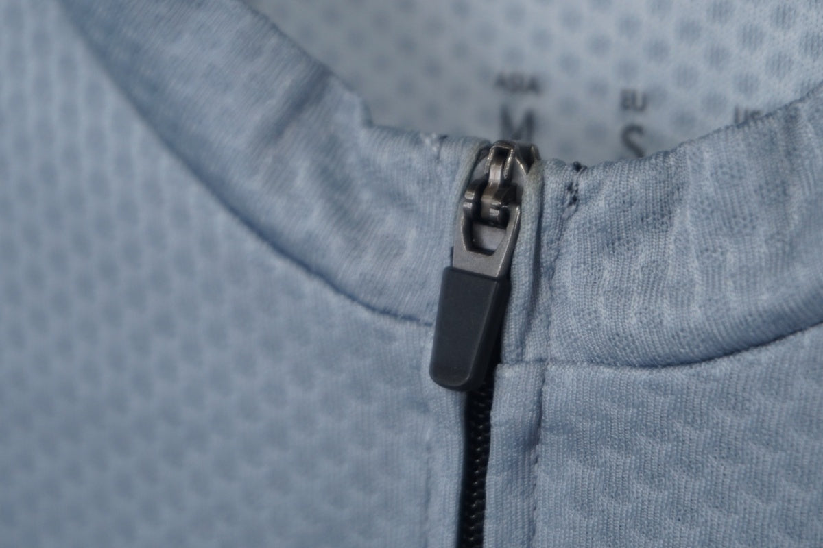 DIFOS 「ディフォス」 Mサイズ ウェア  / 京都八幡店