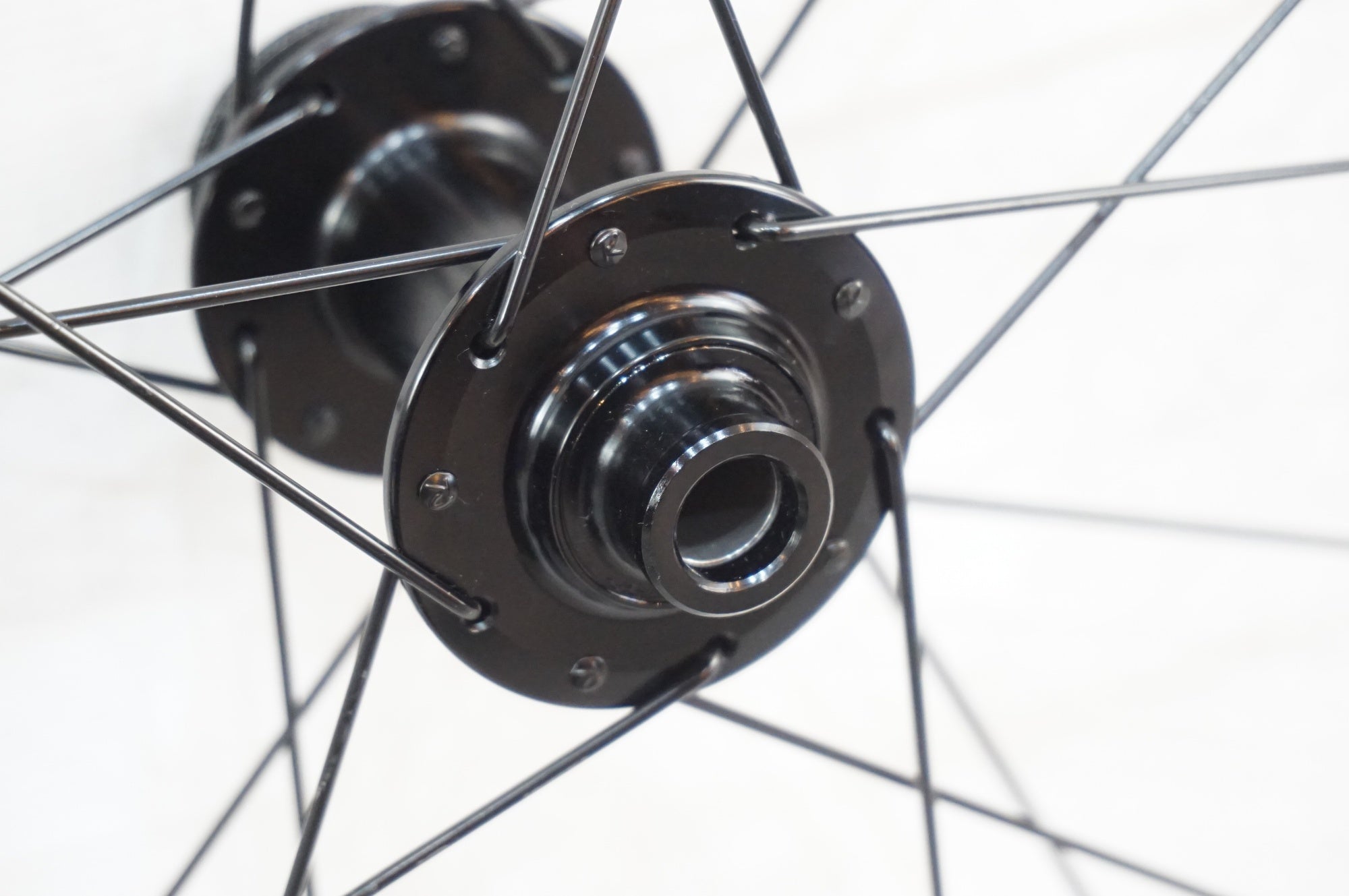 ATTAQUE 「アタッキ」 30DB SHIMANO 12S ホイールセット / 浦和ベース