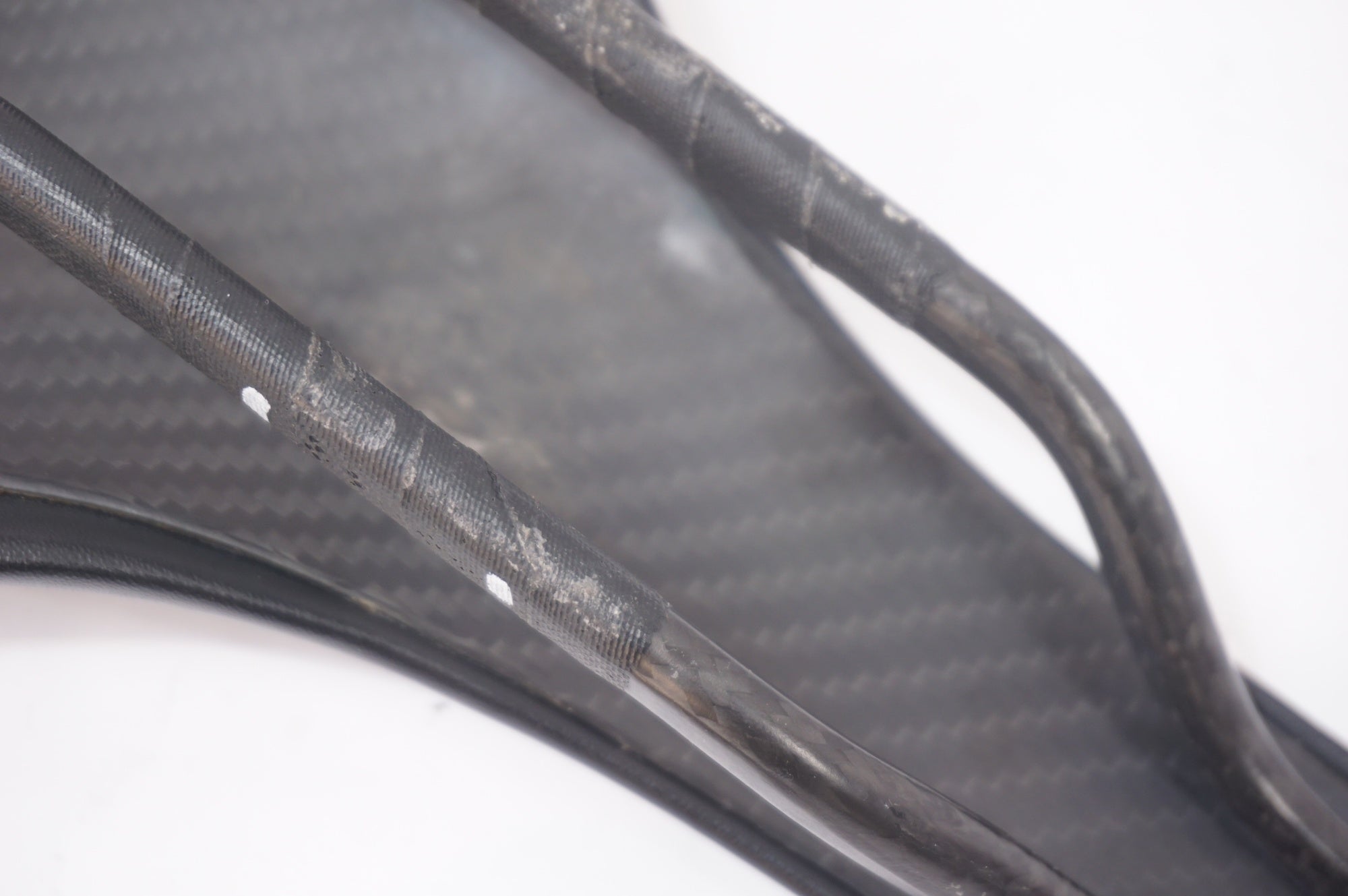 FIZIK 「フィジーク」 ANTARES VENTO 00 サドル / 世田谷店