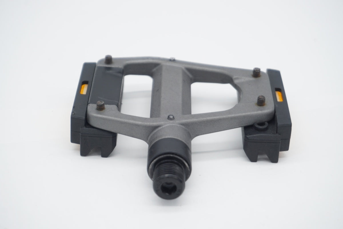 GIANT 「ジャイアント」 ペダル / 京都八幡店