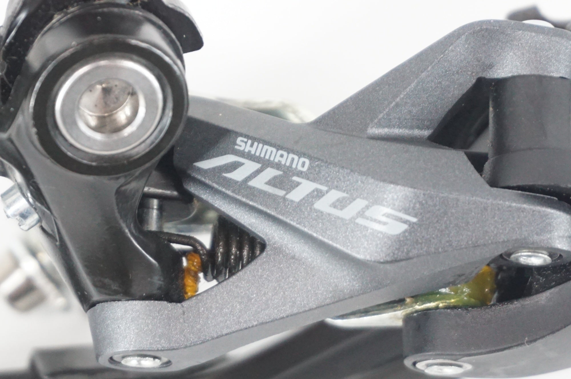 SHIMANO 「シマノ」 ALTUS RD-M2000 リアディレイラー / 阪急塚口店