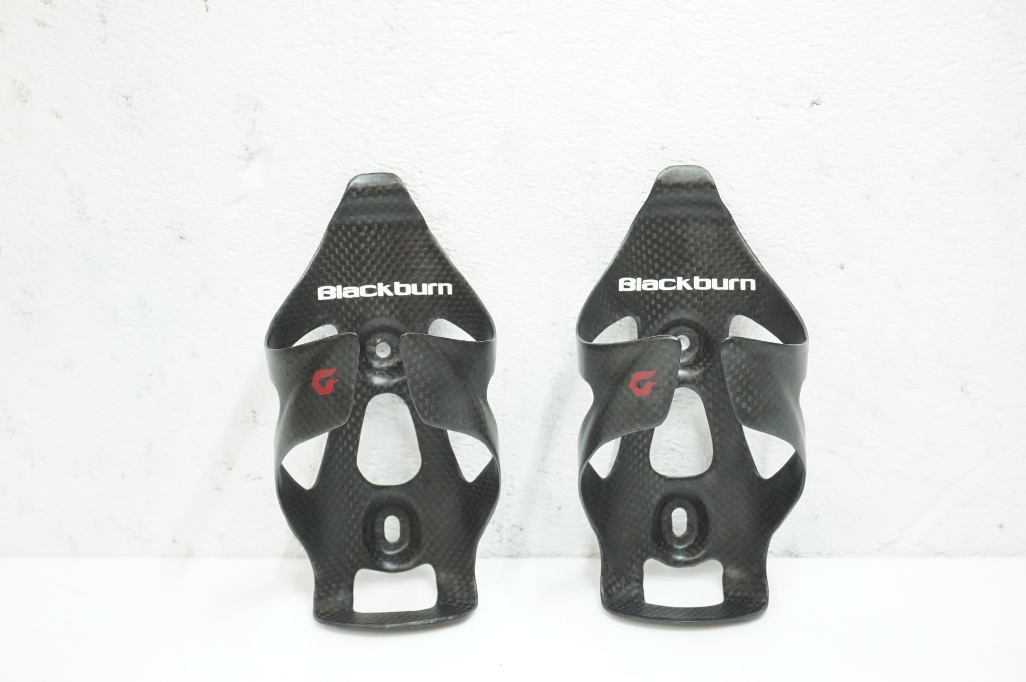 BLACKBURN 「ブラックバーン」 CAMBER CF 51g ボトルケージセット / 大宮店