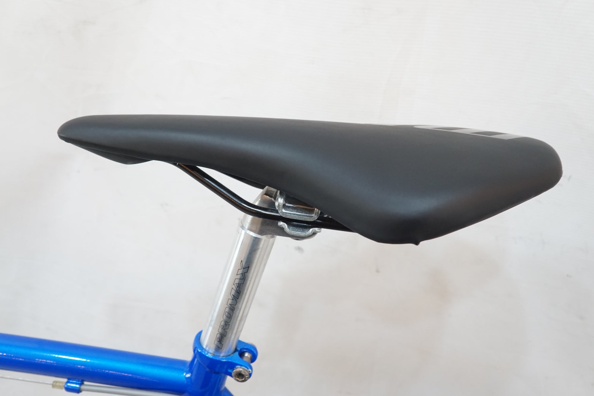B984★12500円★整備済み スポーツ中古自転車 MIYATA　フリーダム　紺【クロスバイク】 MIYATA 「ミヤタ」 FREEDOM ROAD 2018年モデル ロードバイク