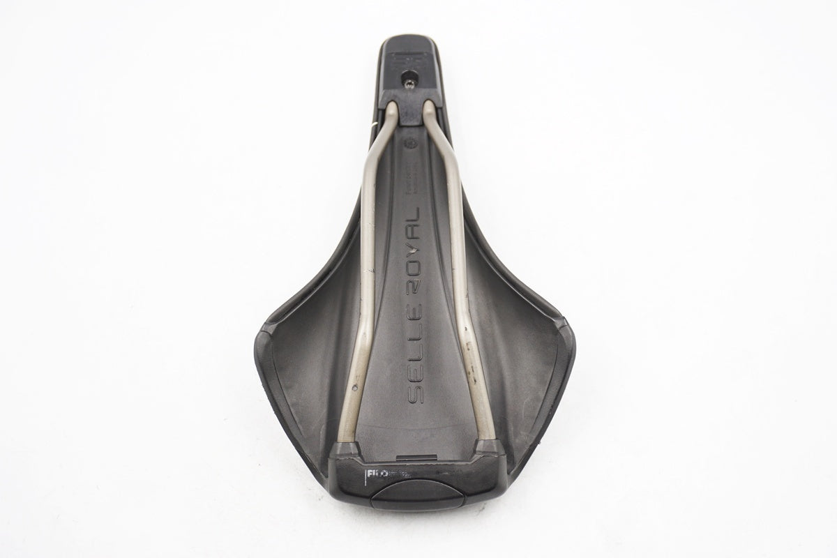 SELLE ROYAL 「セラロイヤル」 ASPHALT サドル / 奈良店