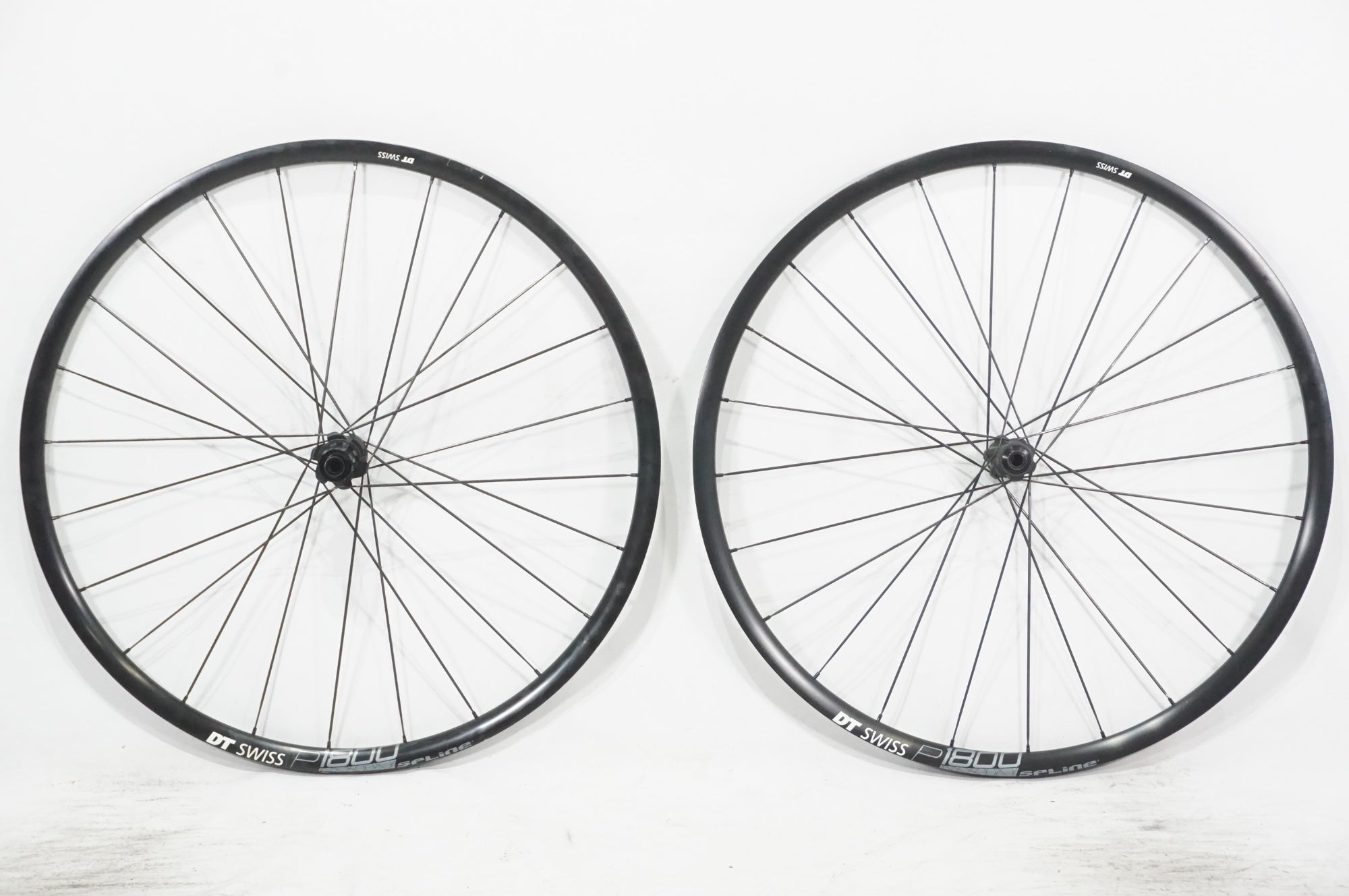 DT SWISS 「ディーティースイス」 P1800 SPLINE 23 DISC シマノ11速 ホイールセット / AKIBA店