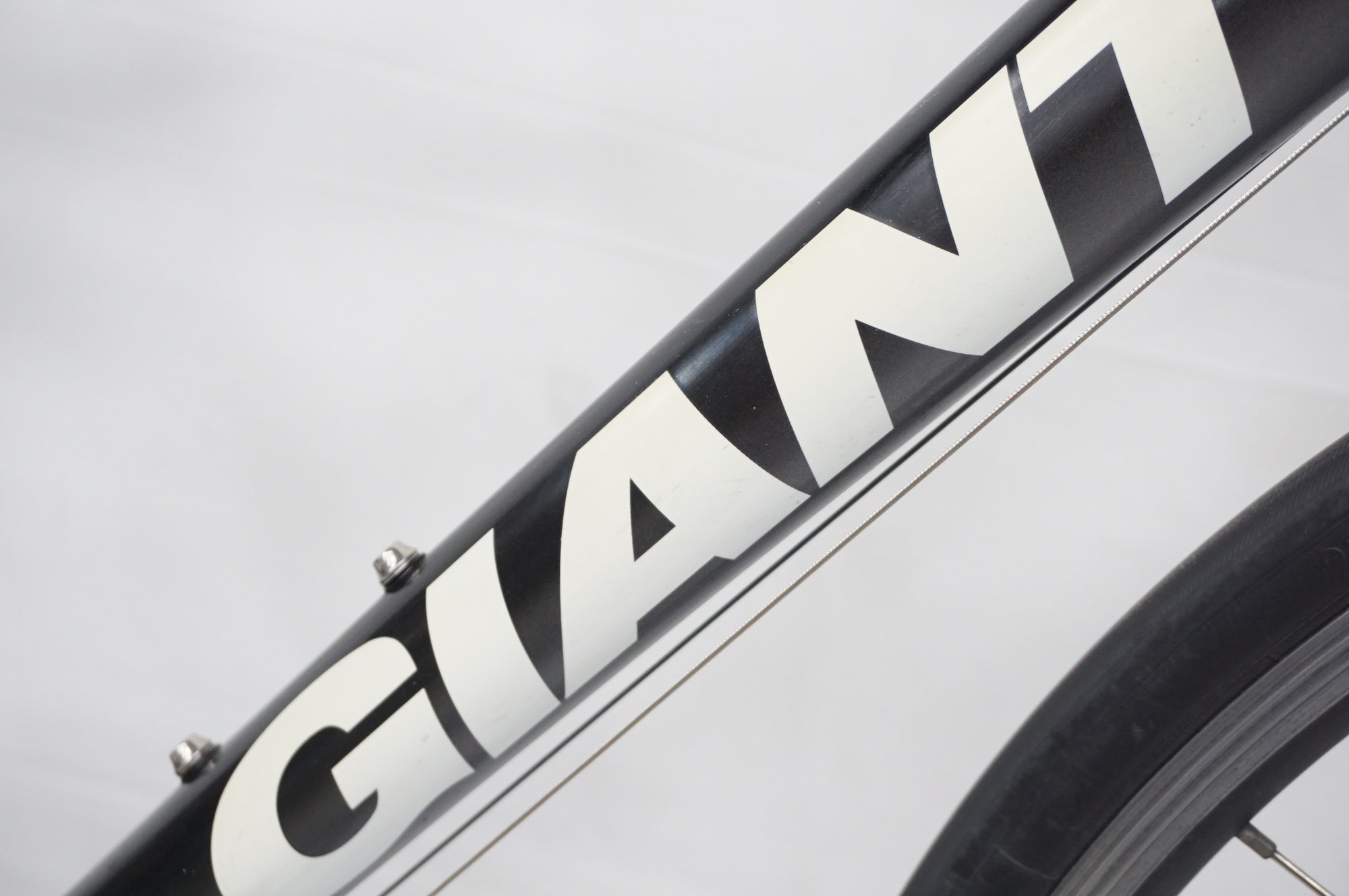 GIANT 「ジャイアント」 ESCAPE R3 2015年モデル クロスバイク / 阪急塚口店