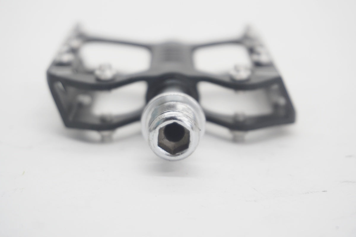 BOZOOKA「バズーカ」 フラットペダル/ 京都八幡店