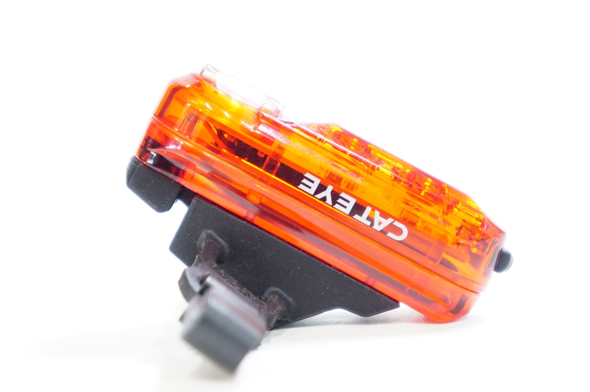 CATEYE 「キャットアイ」 SYNC CORE HL-NW100RC フロント & SYNC