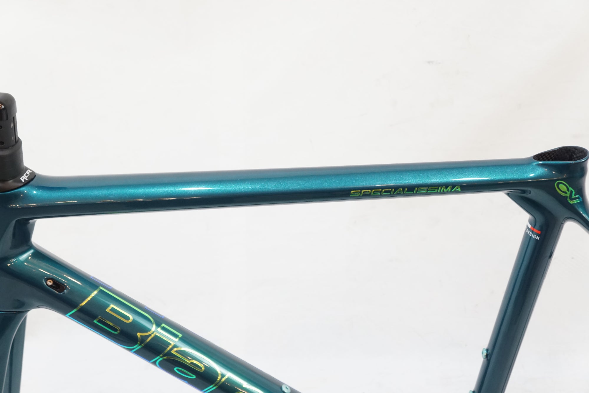 BIANCHI 「ビアンキ」 SPECIALISSIMA DISC 2022年モデル フレームセット / バイチャリ浦和ベース