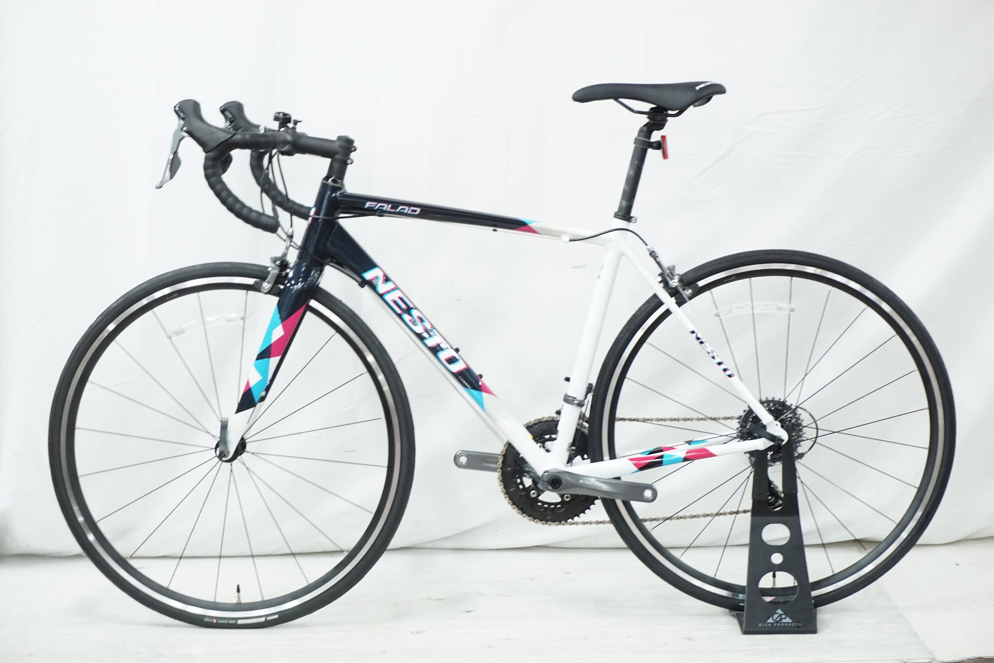 自転車本体 NESTO FALAD-PRO 2024 NESTO 「ネスト」 FALAD PRO 2024年モデル ロードバイク / 奈良店