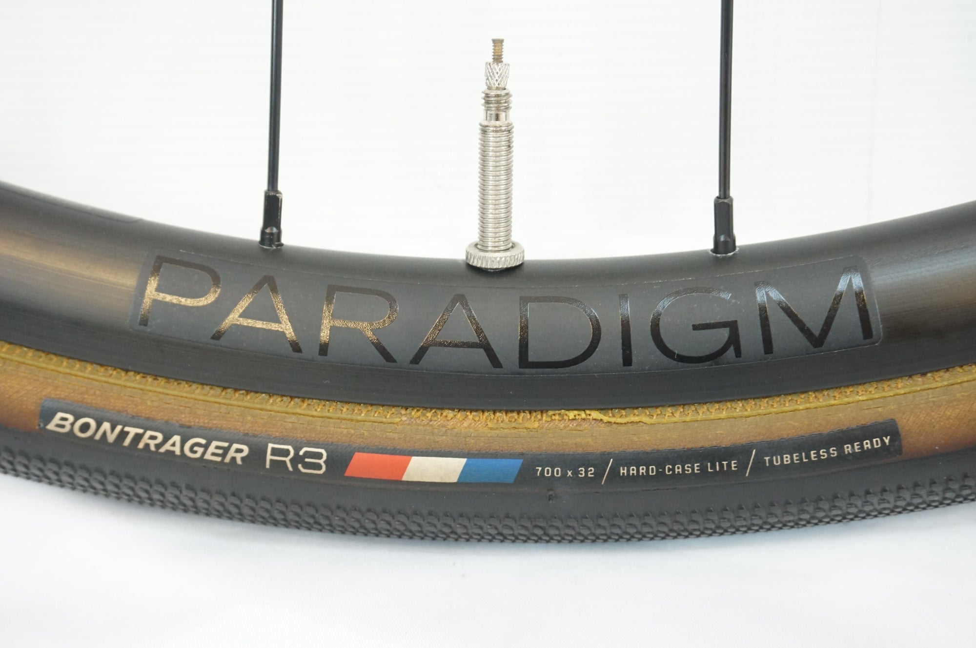 BONTRAGER 「ボントレガー」 PARADIGM DISC シマノ11速 ホイールセット / 有明ガーデン店 ｜  バイチャリ公式オンラインショップ 【スポーツ自転車買取販売専門店】